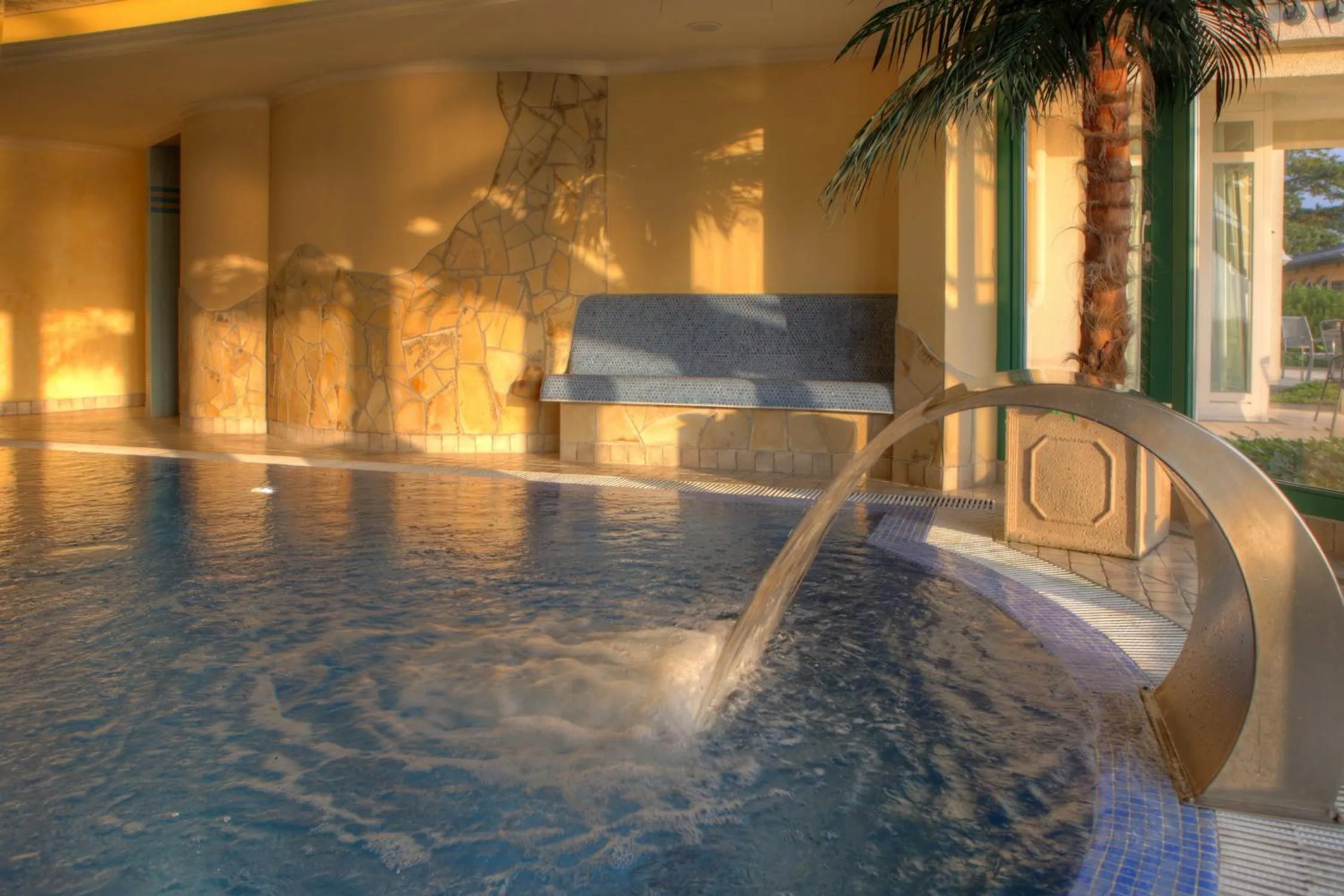 Spa and wellness centre/facilities in SEETELHOTEL Ostseeresidenz Bansin mit Pool und unmittelbarer Strandnähe