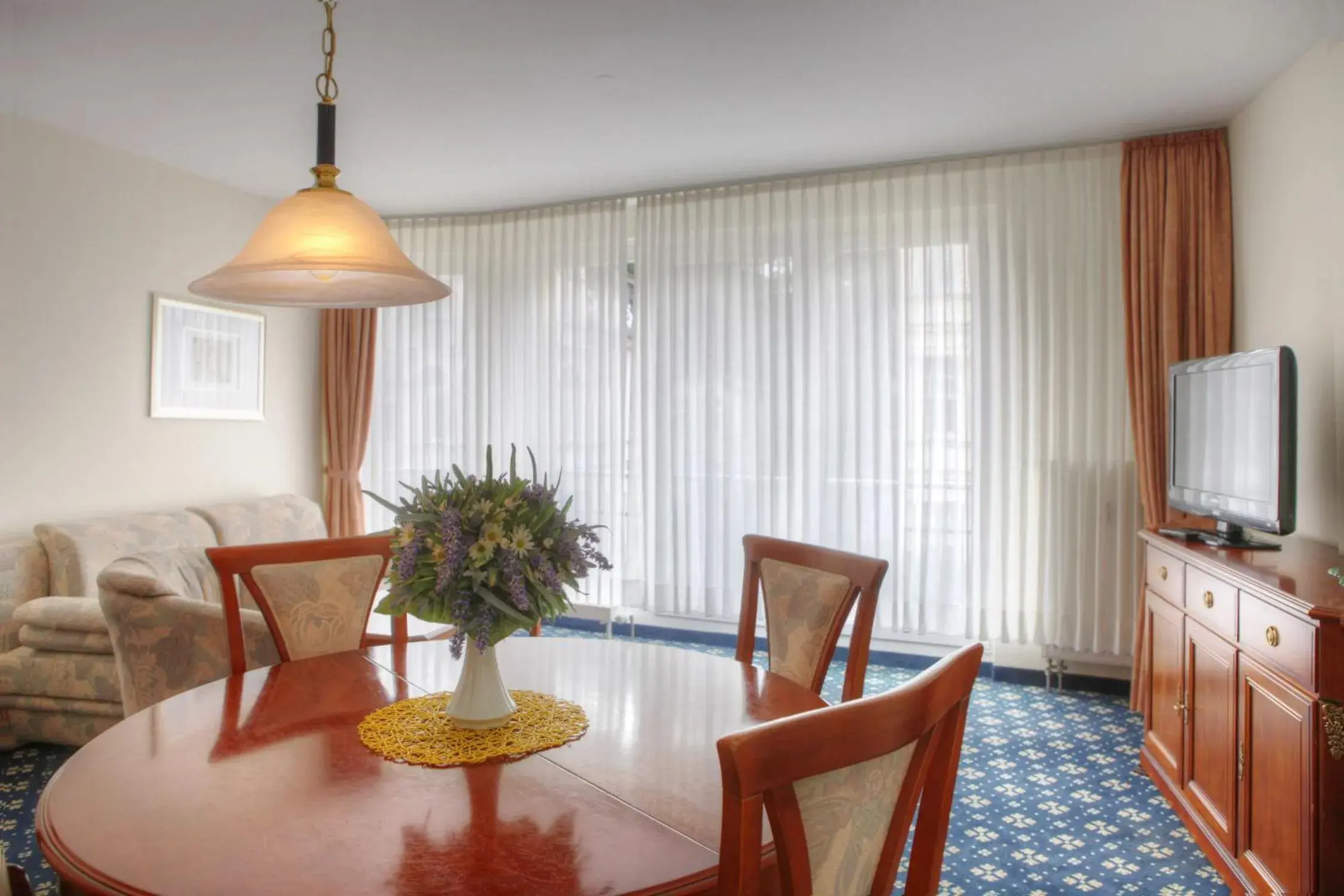 South-Facing Apartment in SEETELHOTEL Ostseeresidenz Bansin mit Pool und unmittelbarer Strandnähe South-Facing Apartment in SEETELHOTEL Ostseeresidenz Bansin mit Pool und unmittelbarer Strandnähe