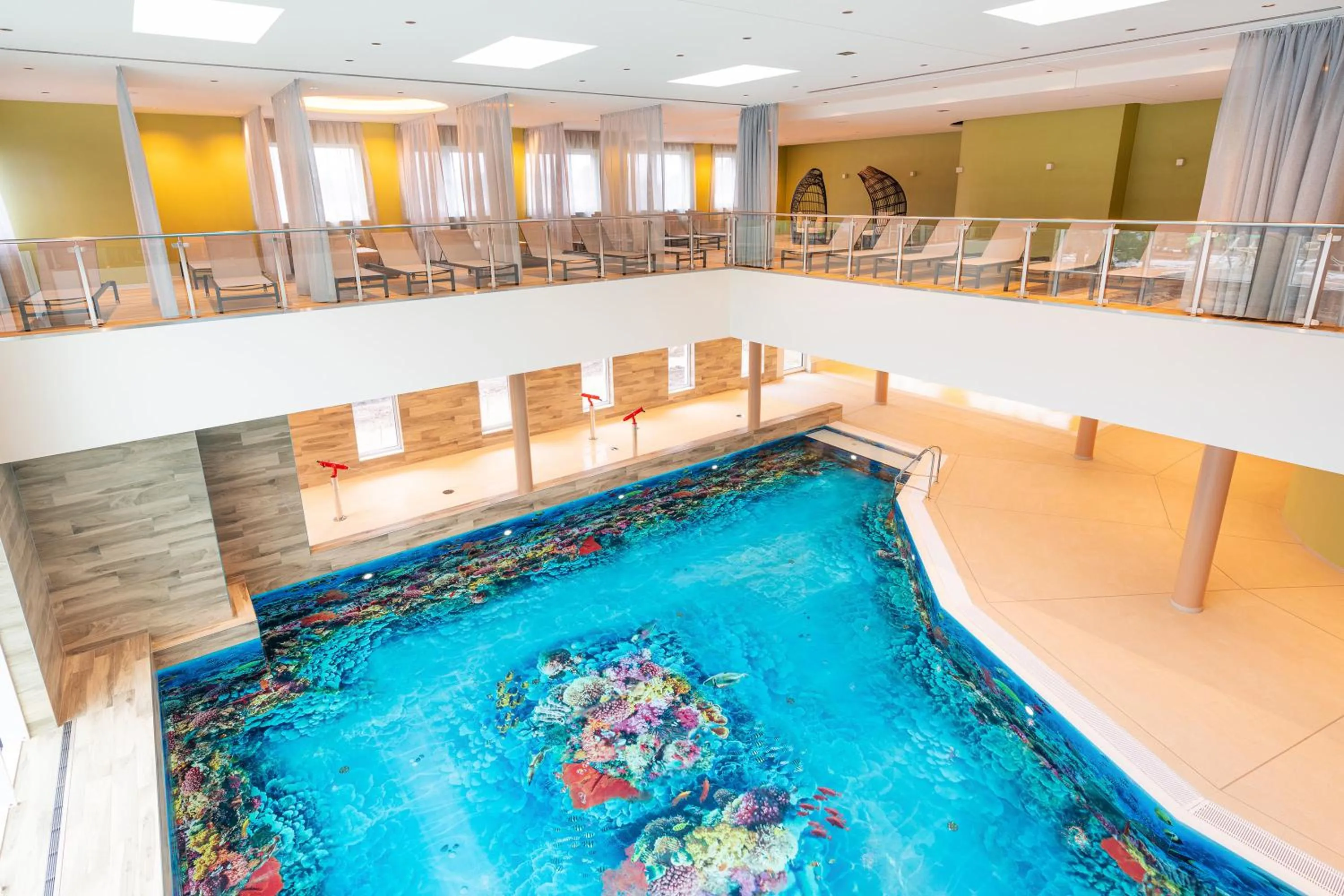 Swimming pool in TUI SUNEO Kinderresort Ihr entspannter Familienurlaub mit Abenteuerspielplatz & der längsten Wasserrutsche im deutschen Teil der Insel Usedom