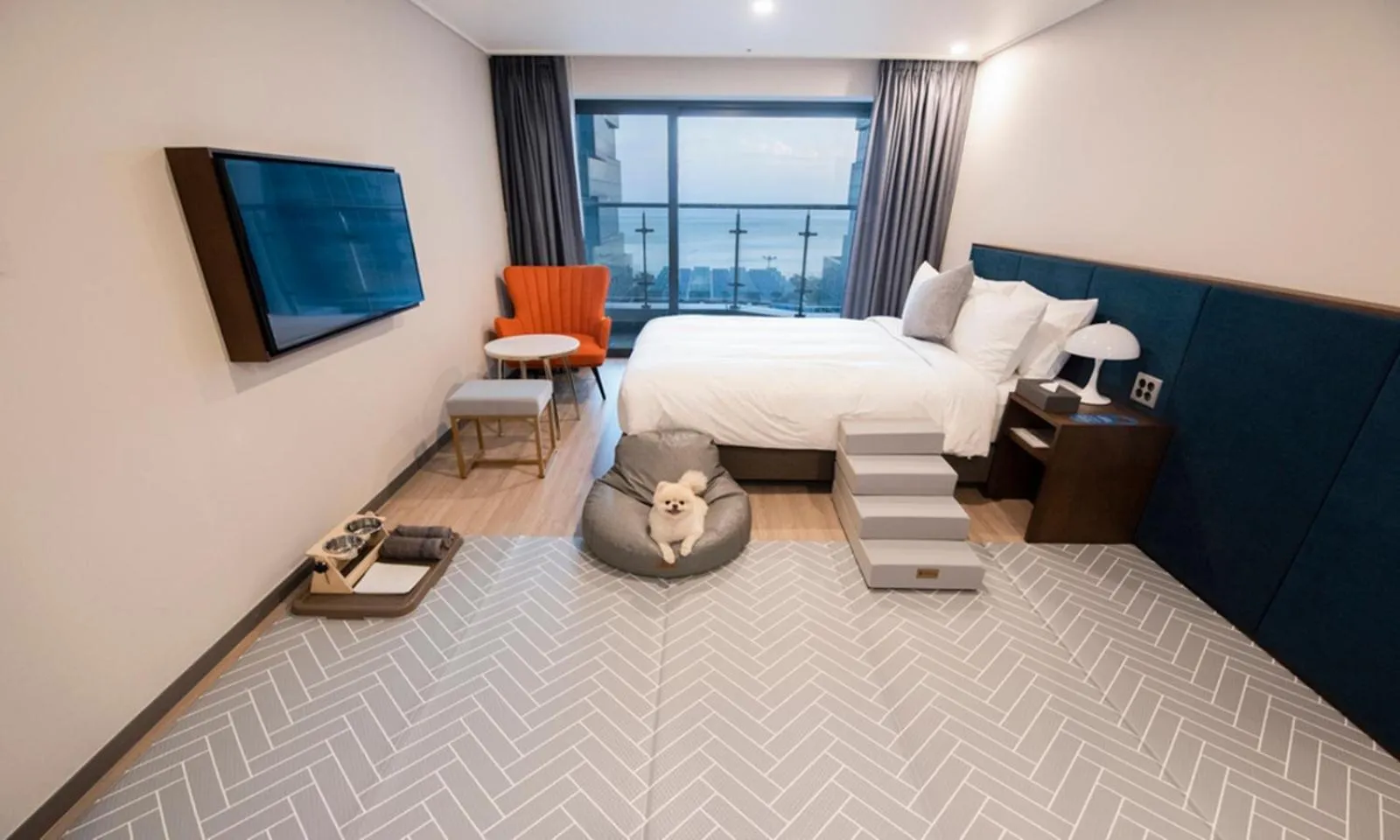 Bed in Busan Yeongmu Parade Hotel Haeundae Beach