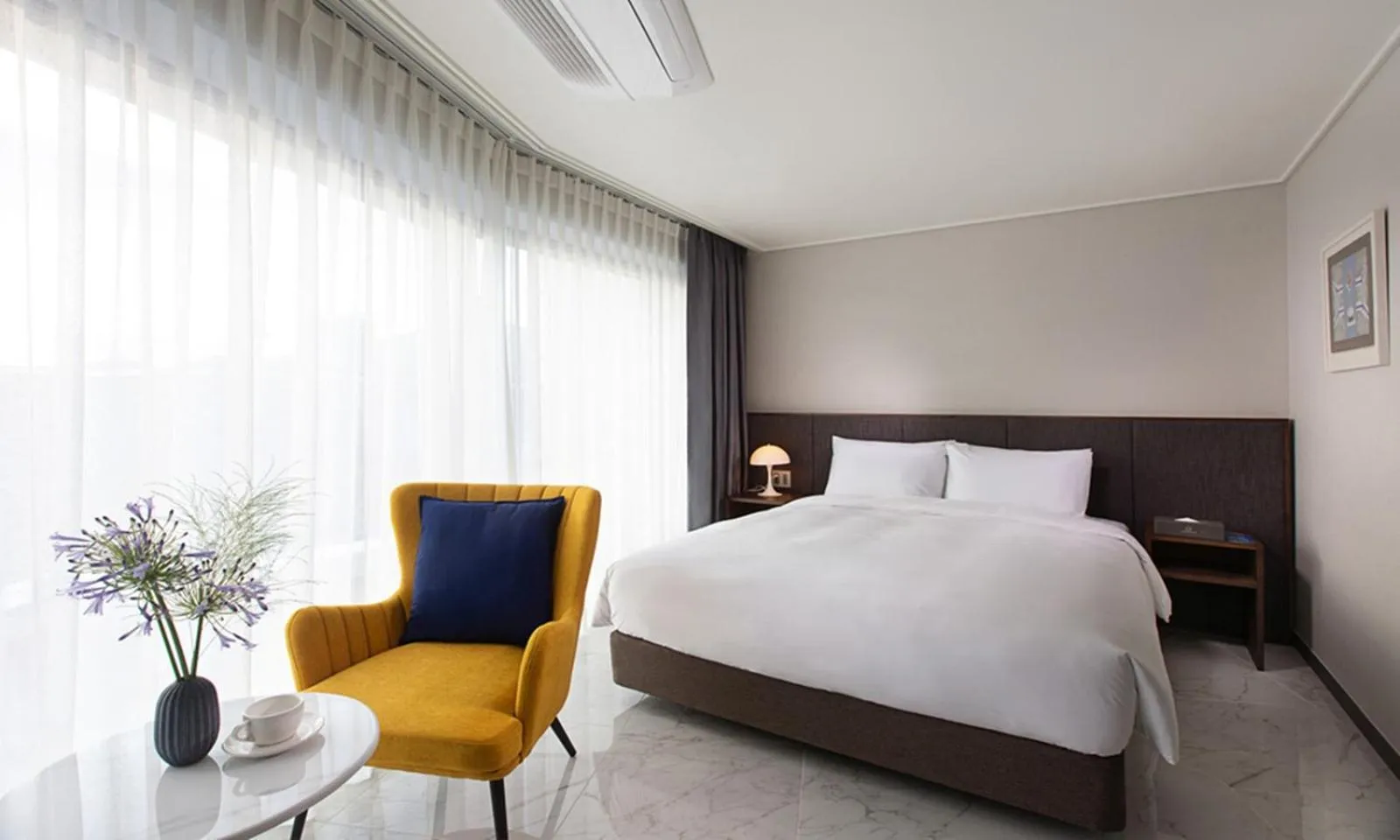 Bed in Busan Yeongmu Parade Hotel Haeundae Beach