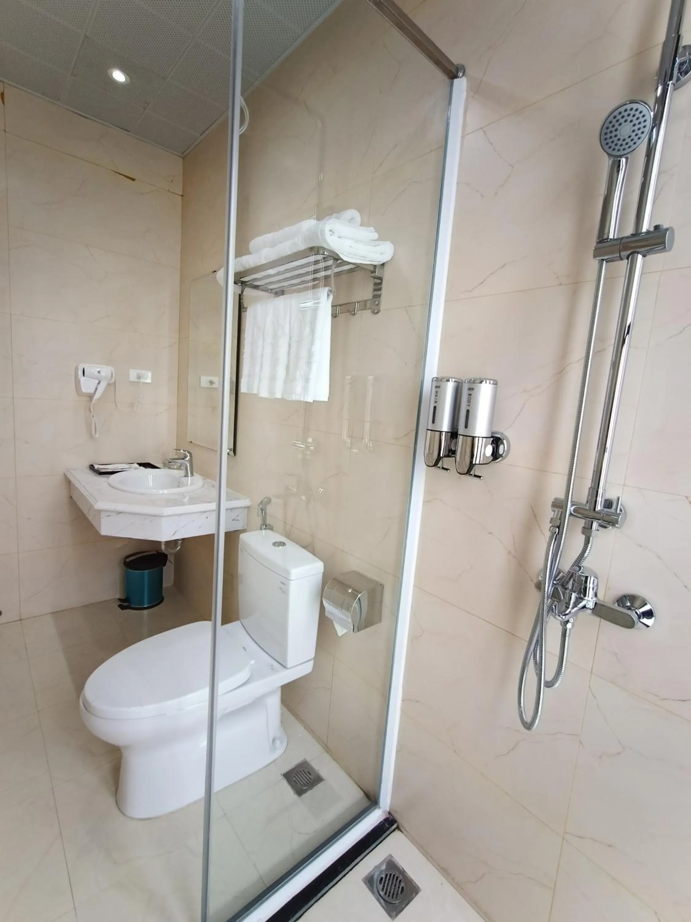 Bathroom in Khách sạn Time Lotus Hạ Long