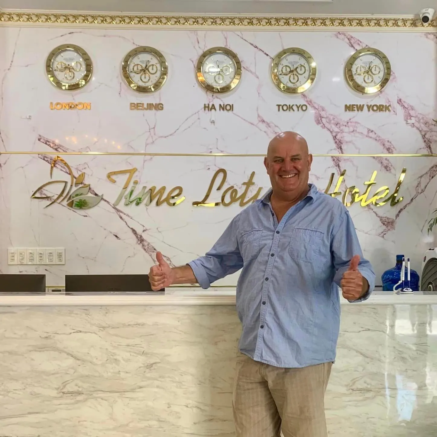 People in Khách sạn Time Lotus Hạ Long