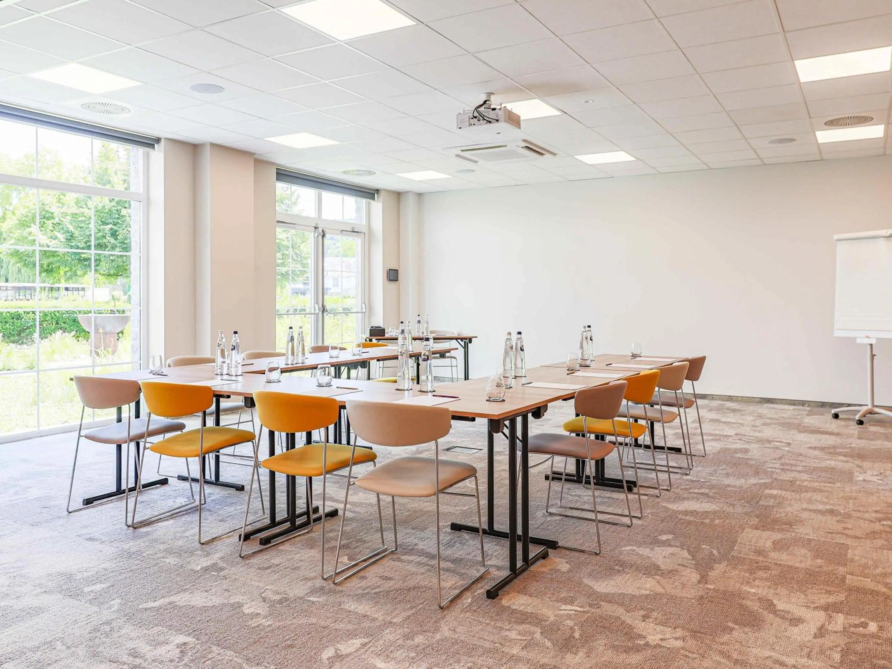 Meeting/conference room in Mercure Han-sur-Lesse
