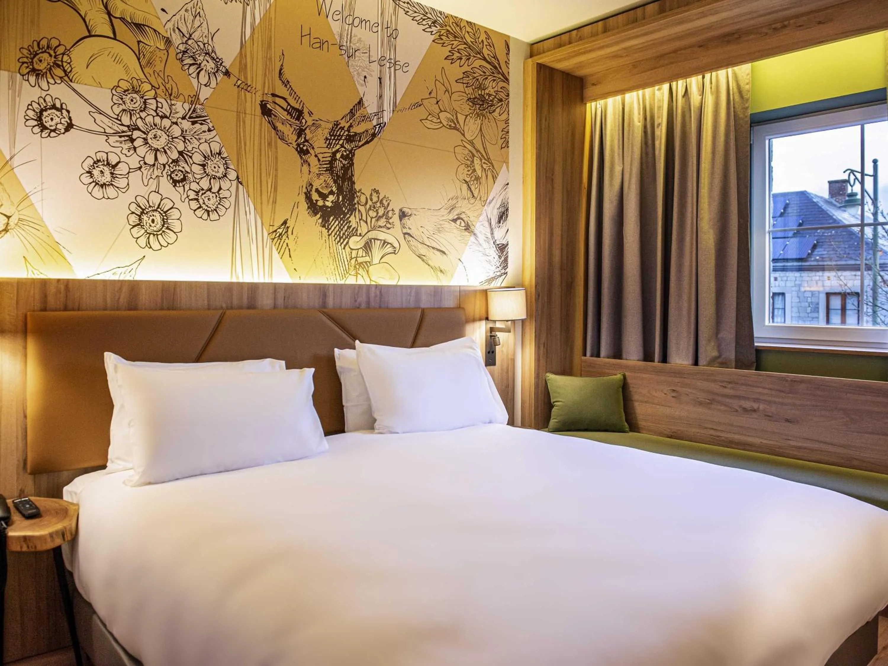 Bedroom, Bed in Mercure Han-sur-Lesse