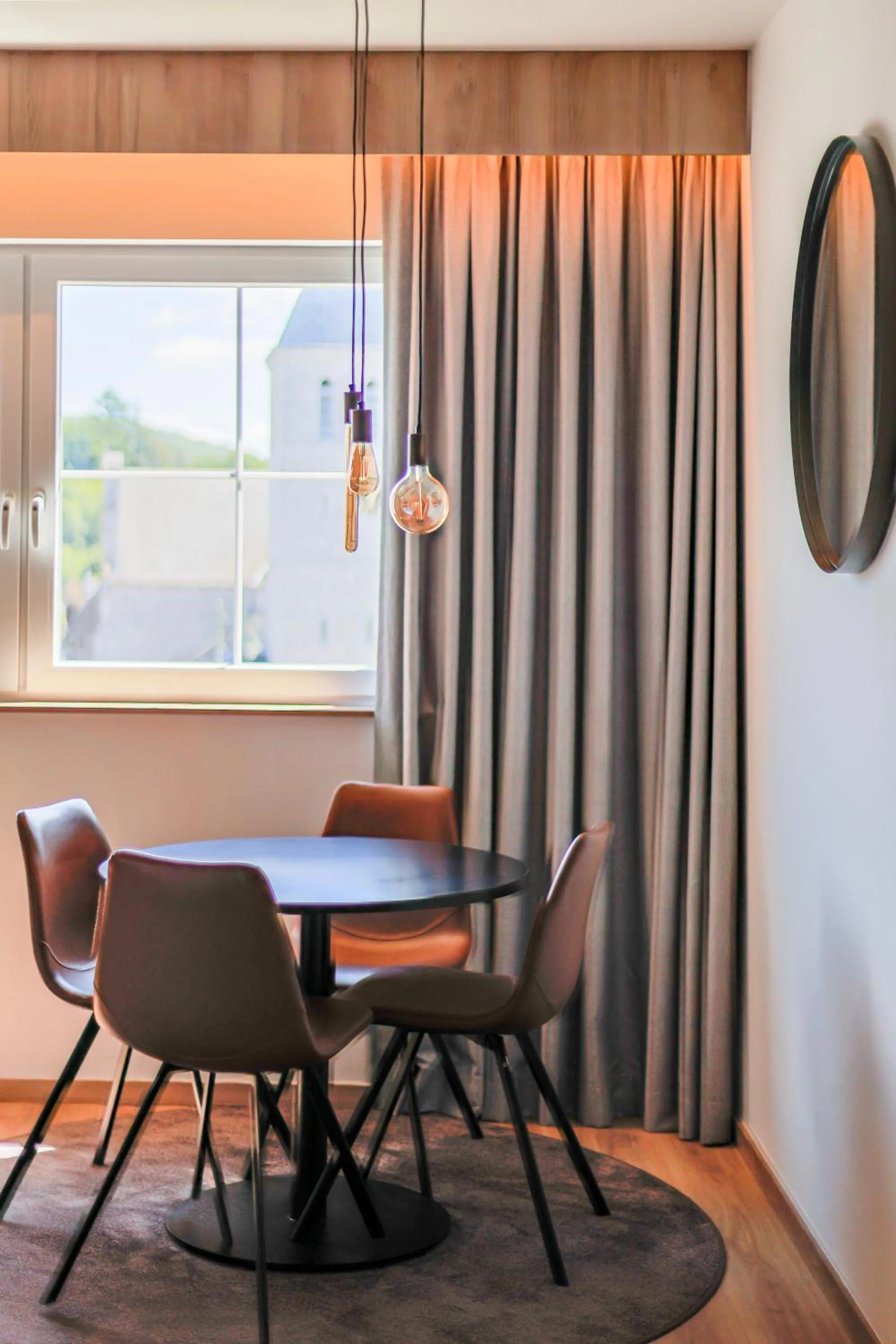 Seating area in Mercure Han-sur-Lesse