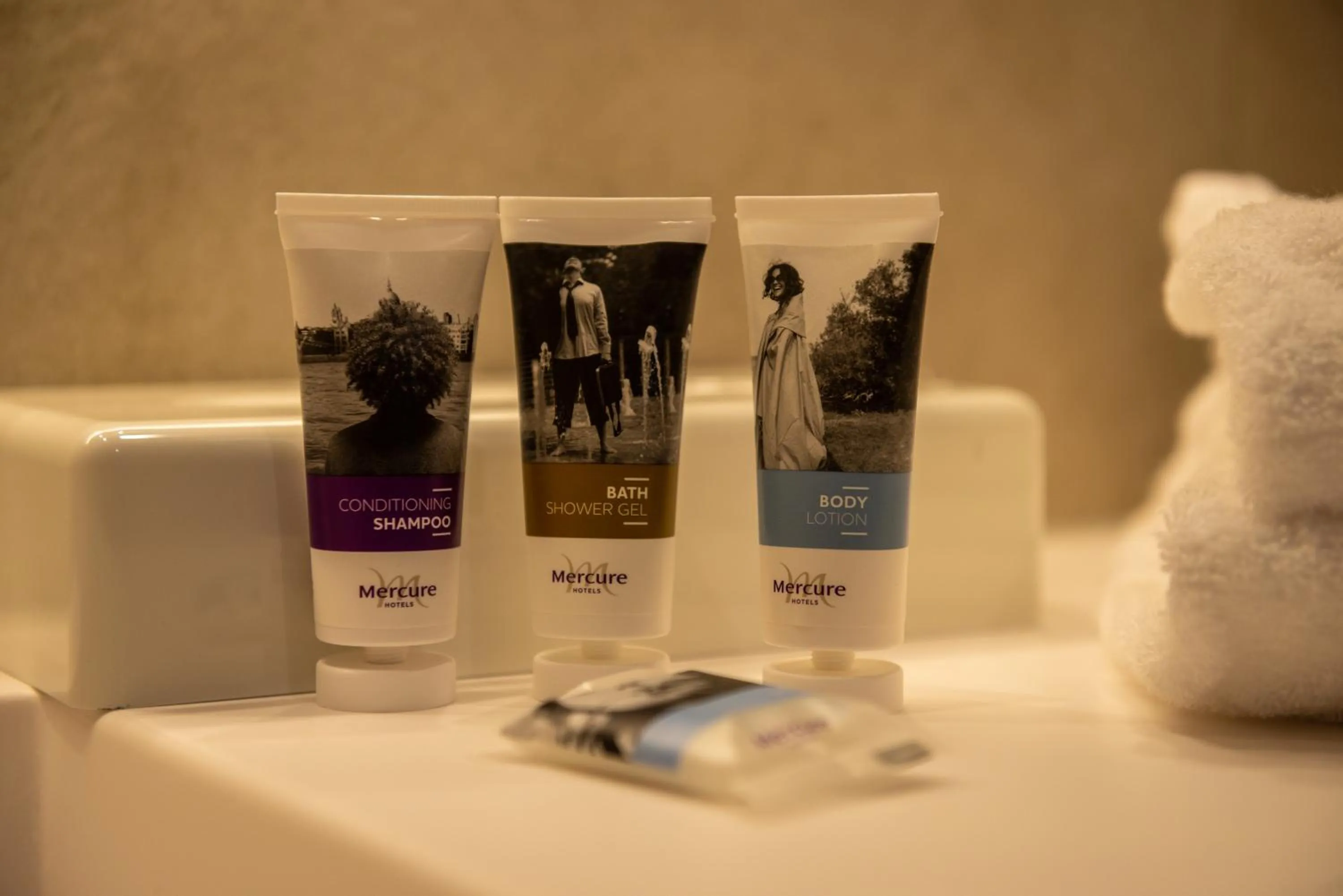 Shower in Mercure Han-sur-Lesse