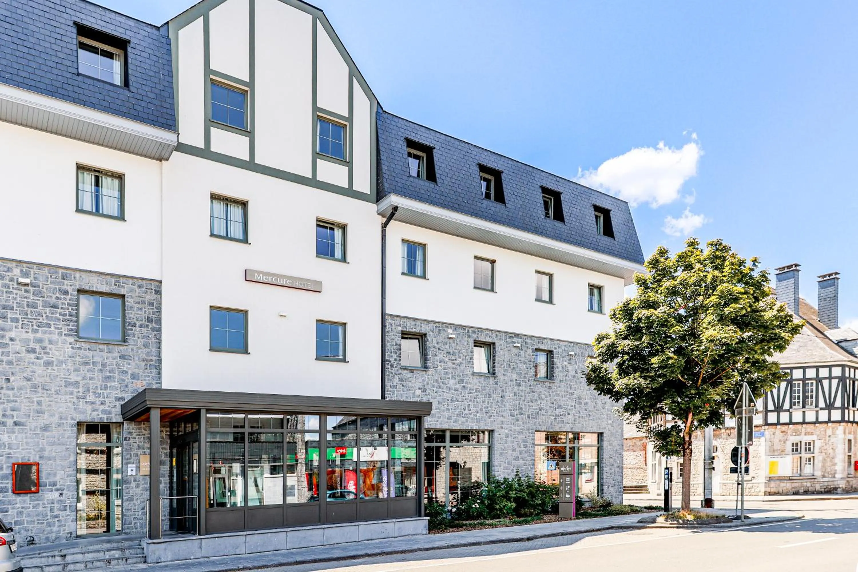 Property building in Mercure Han-sur-Lesse