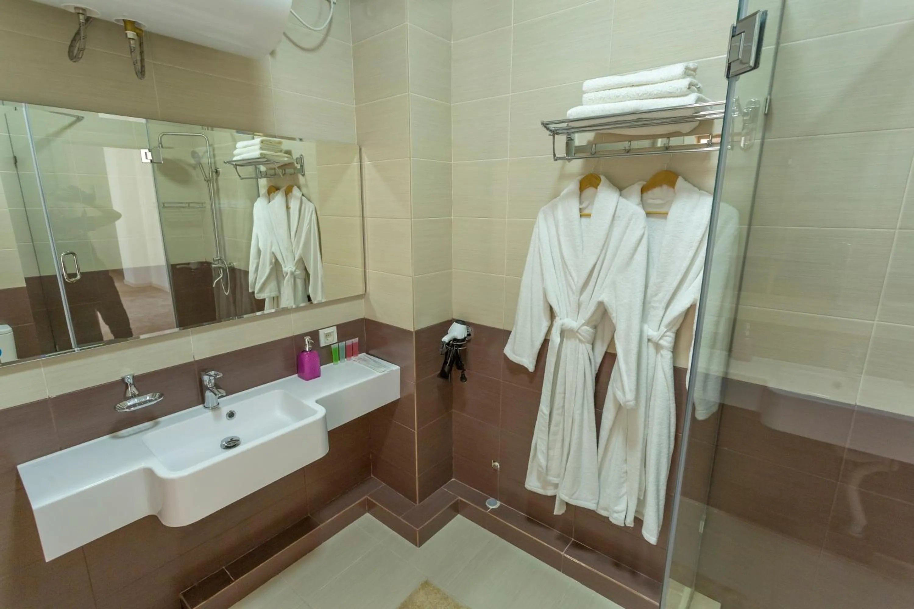 Shower in Casablanca Apart Hotel