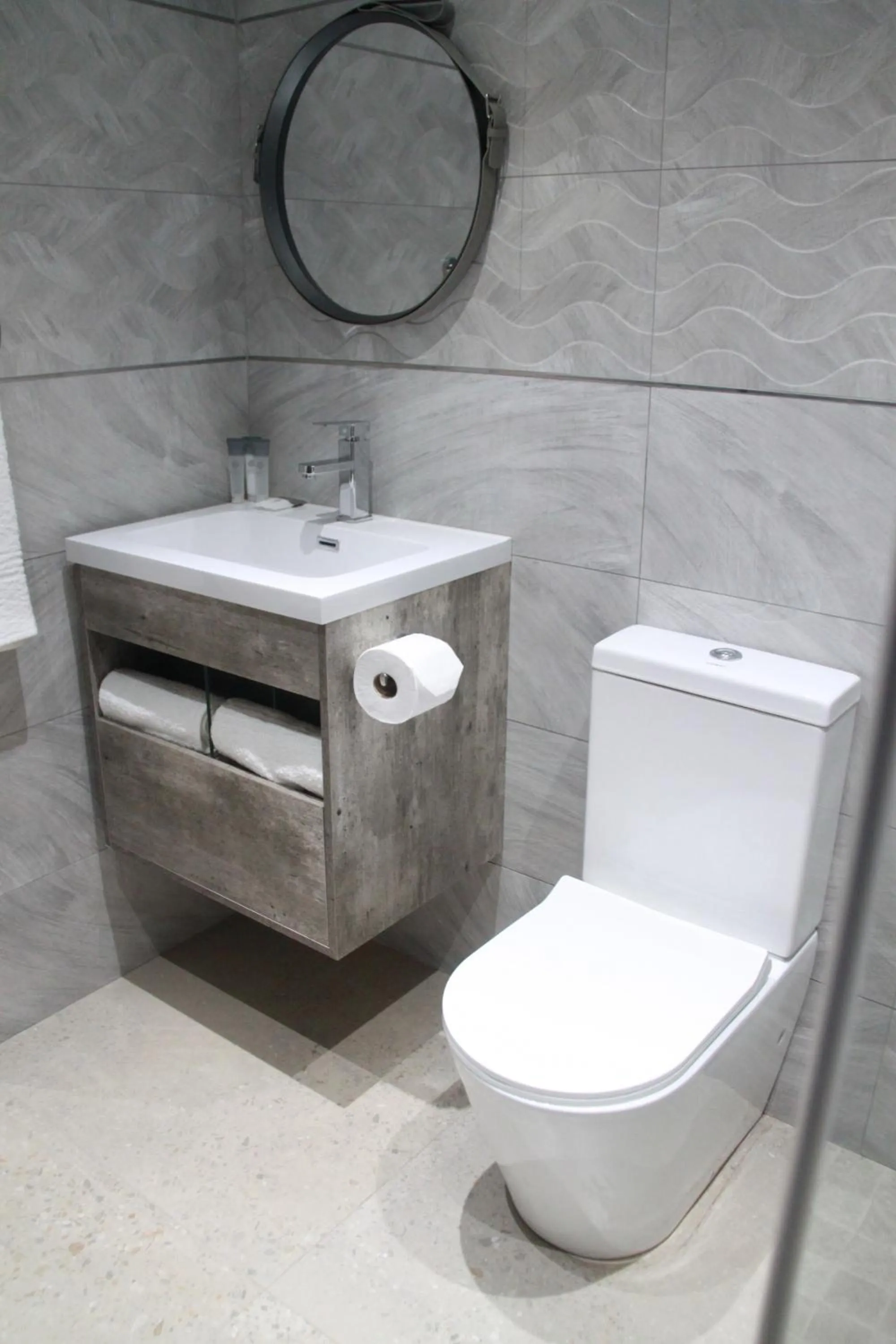 Bathroom in The Cato Suites Hotel