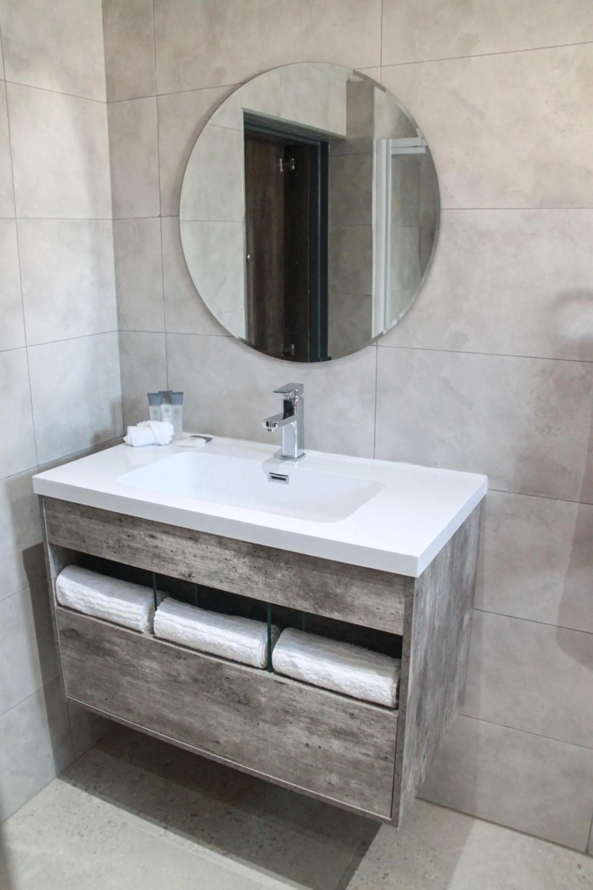 Bathroom in The Cato Suites Hotel