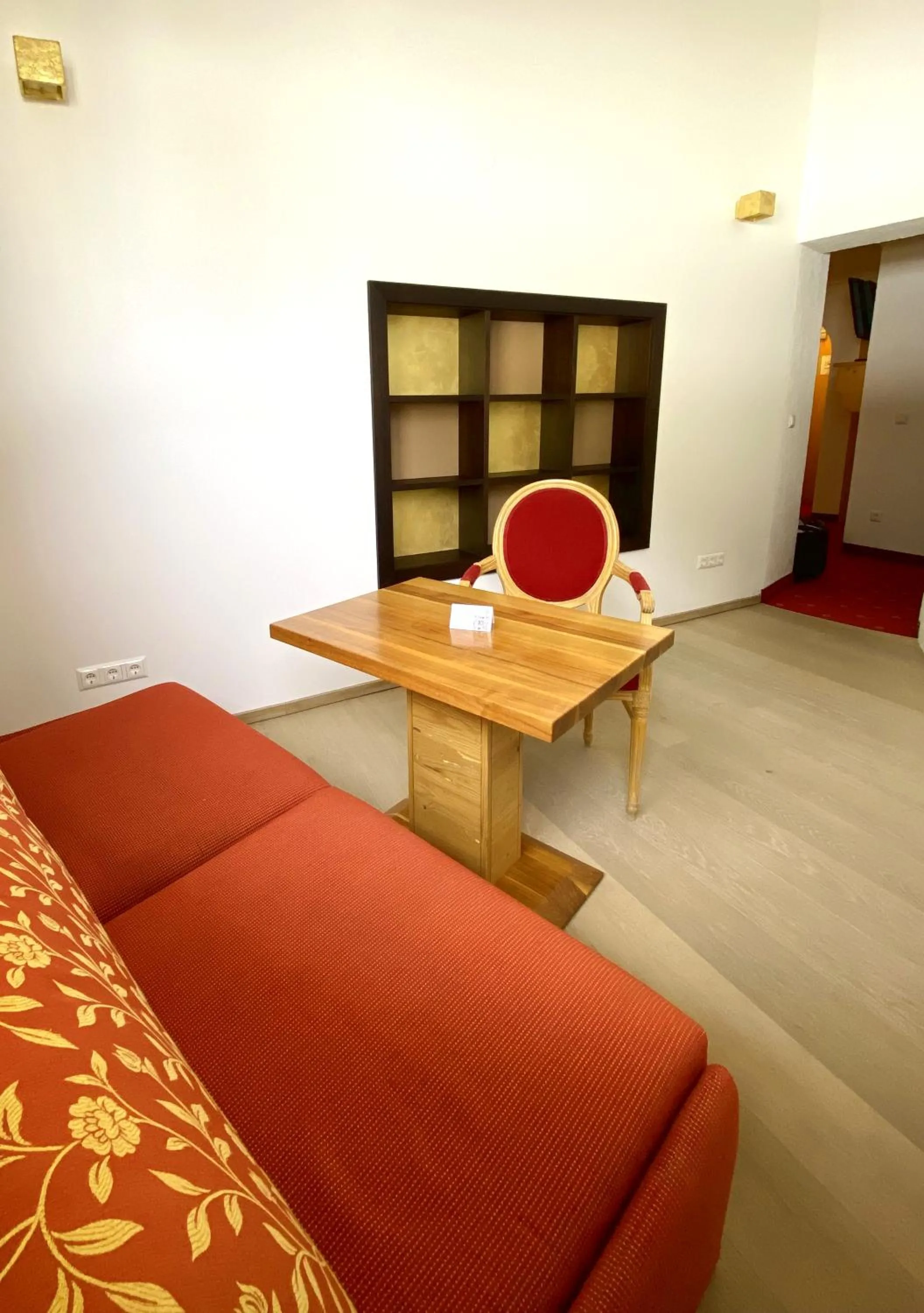 Living room in Hotel Alpina