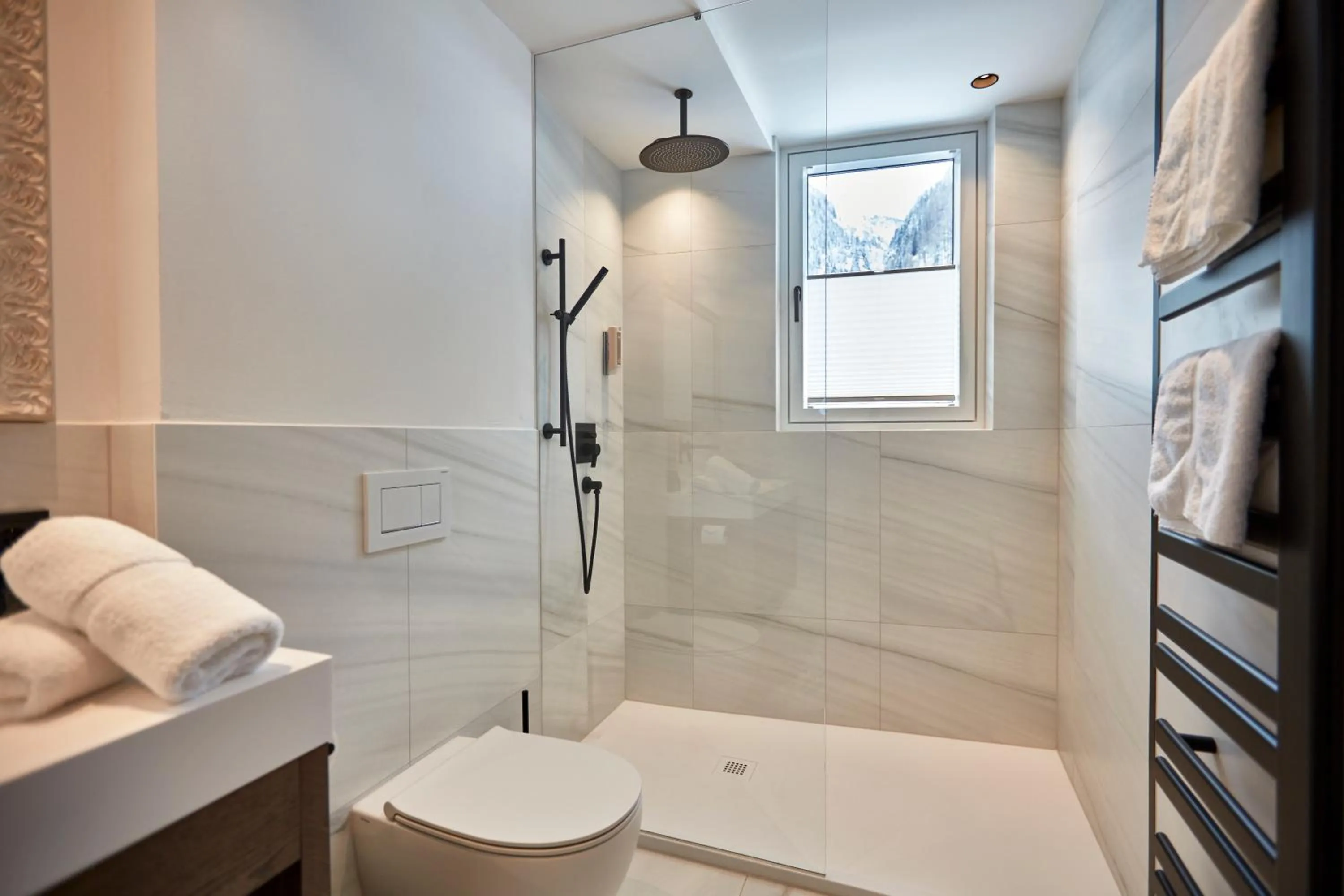 Bathroom in Hotel Alpina