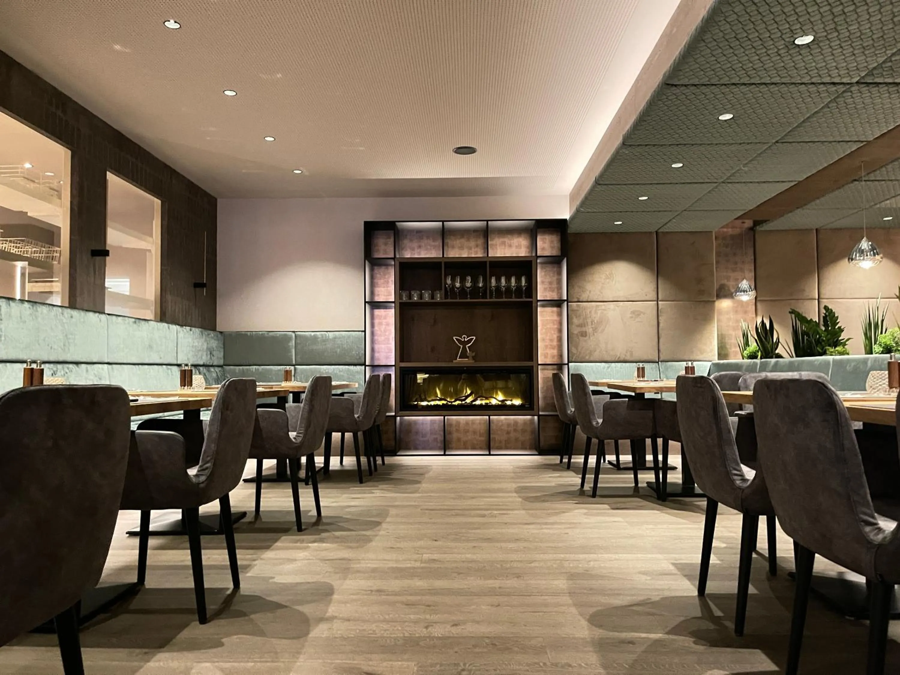 Restaurant/places to eat in Hotel Alpina