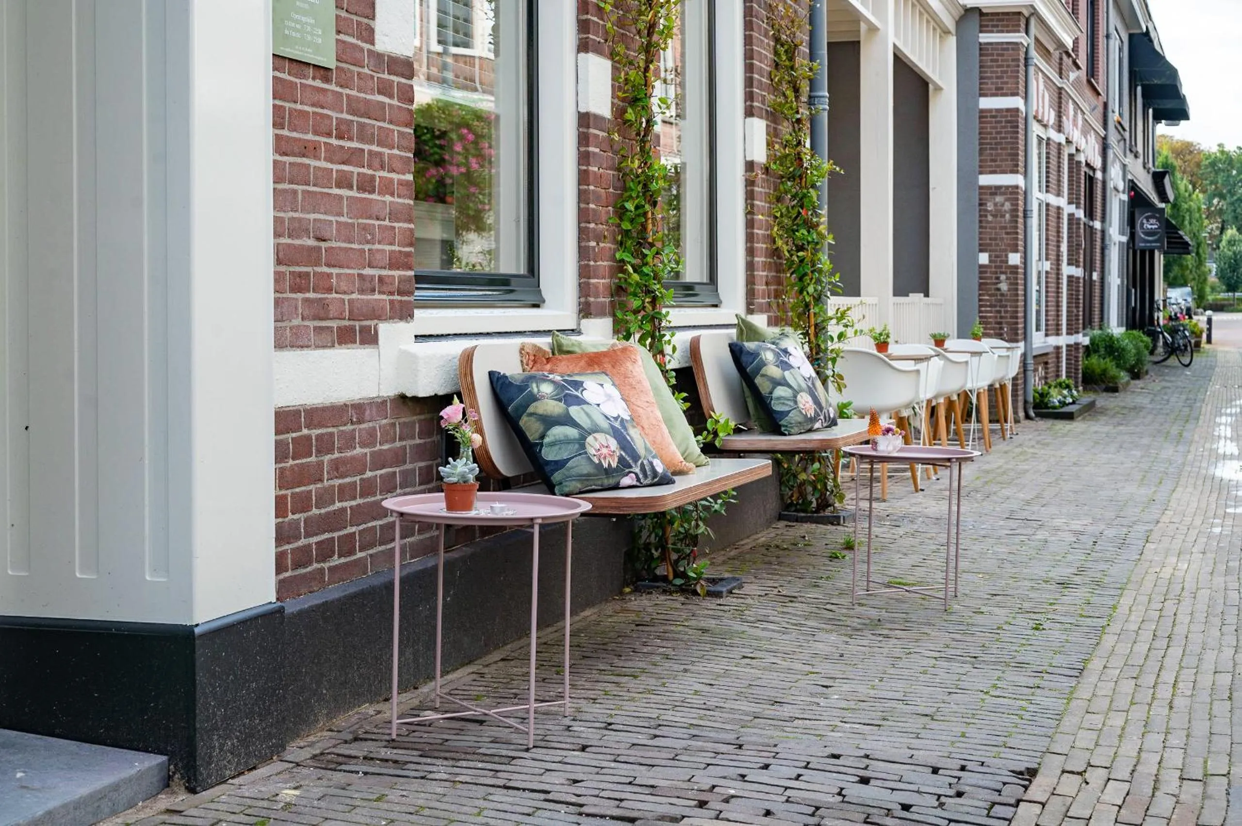 Facade/entrance in Boutique Hotel - de Stadsherberg Alphen