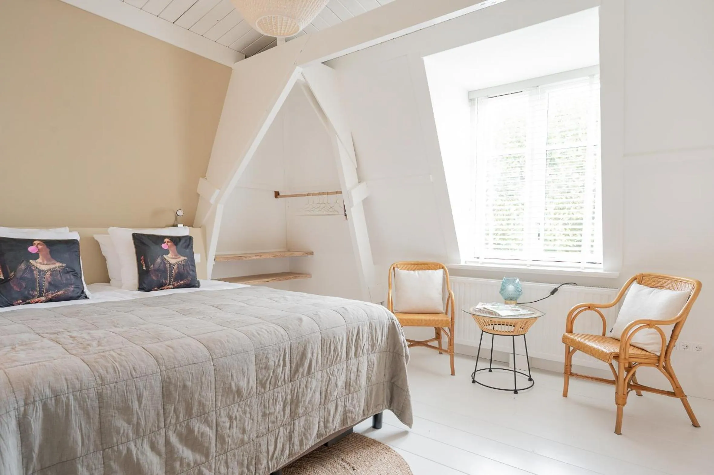 Bed in Boutique Hotel - de Stadsherberg Alphen