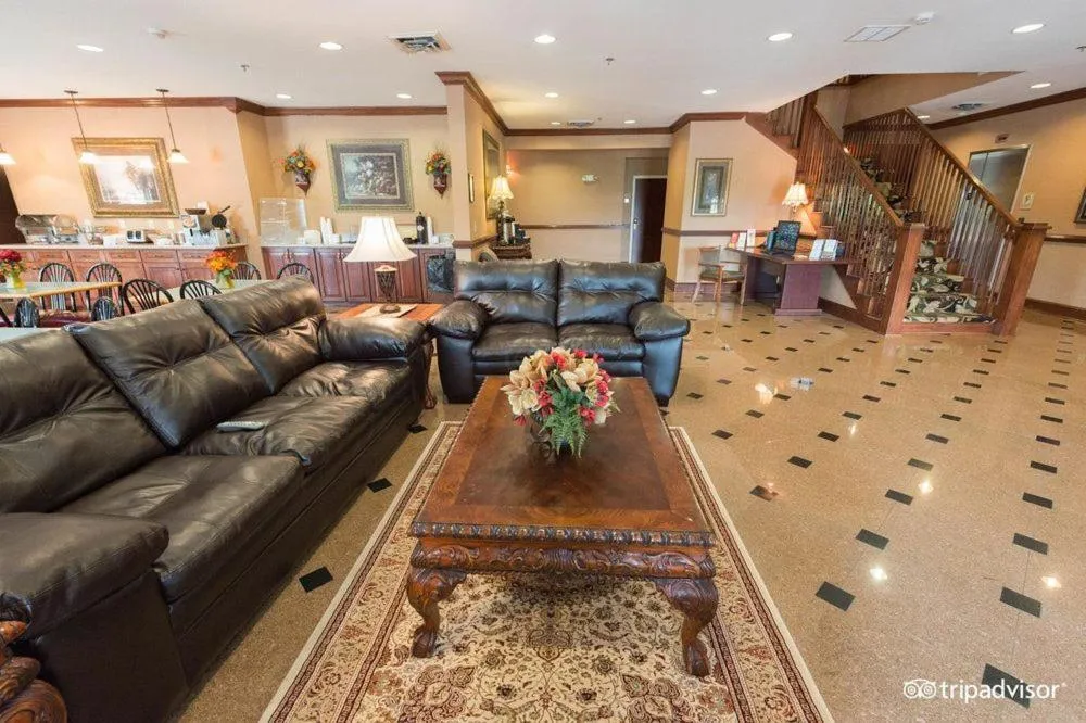 Lobby or reception in Mountain Inn & Suites Flat Rock