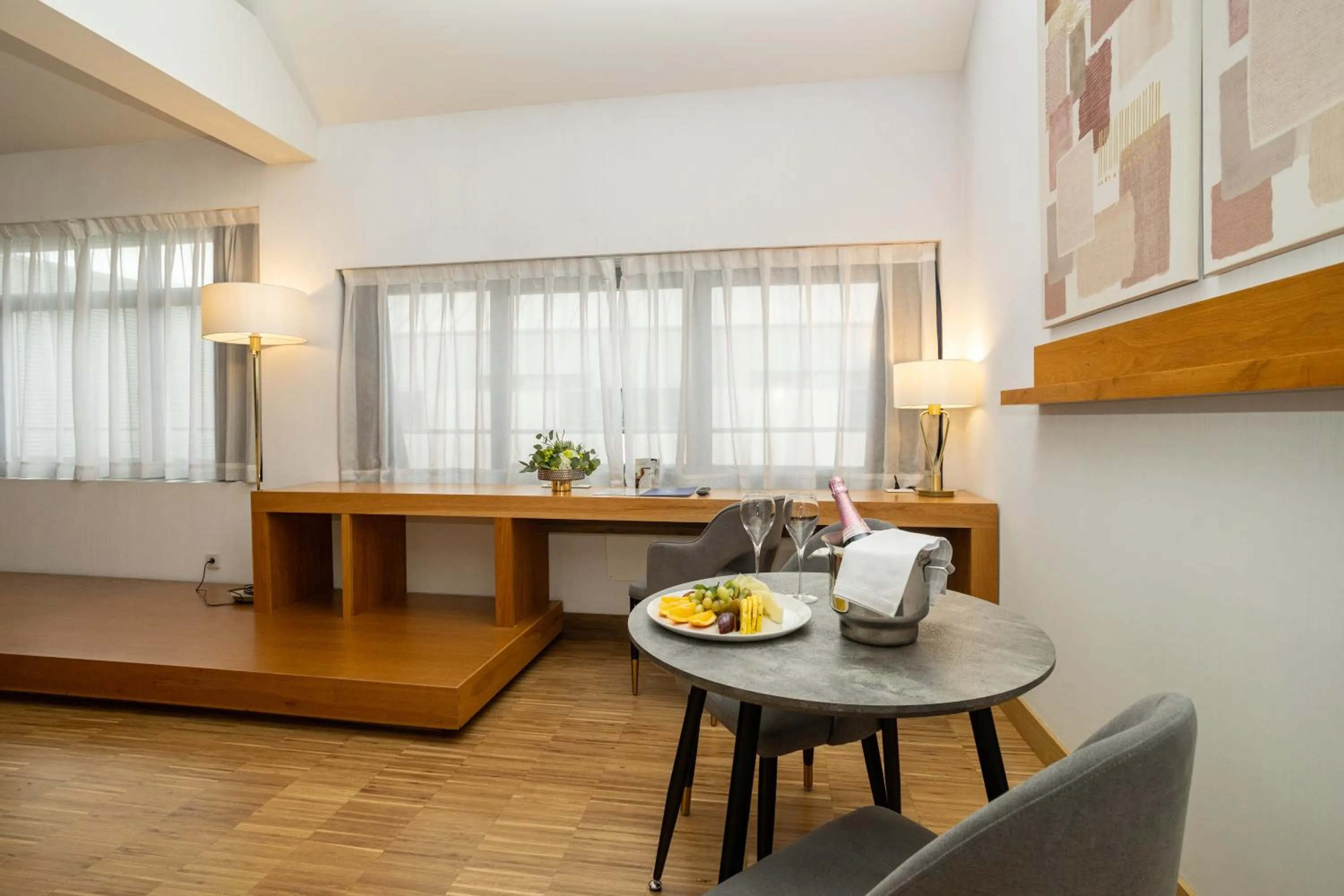 Seating area in Hotel Villa Odon