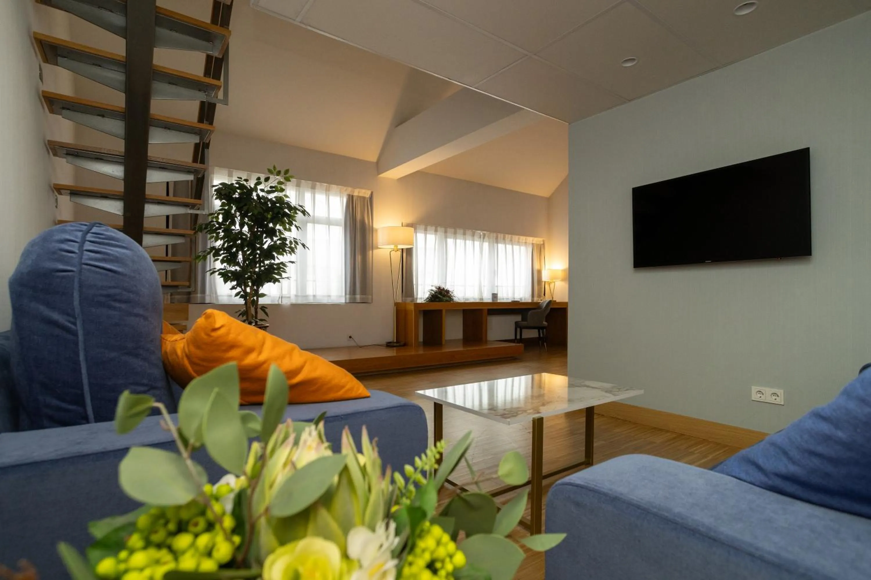 Restaurant/places to eat in Hotel Villa Odon