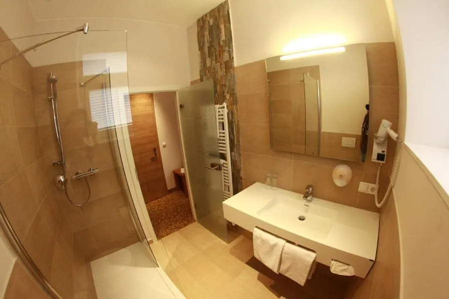 Bathroom in Schlosshotel Molkenkur