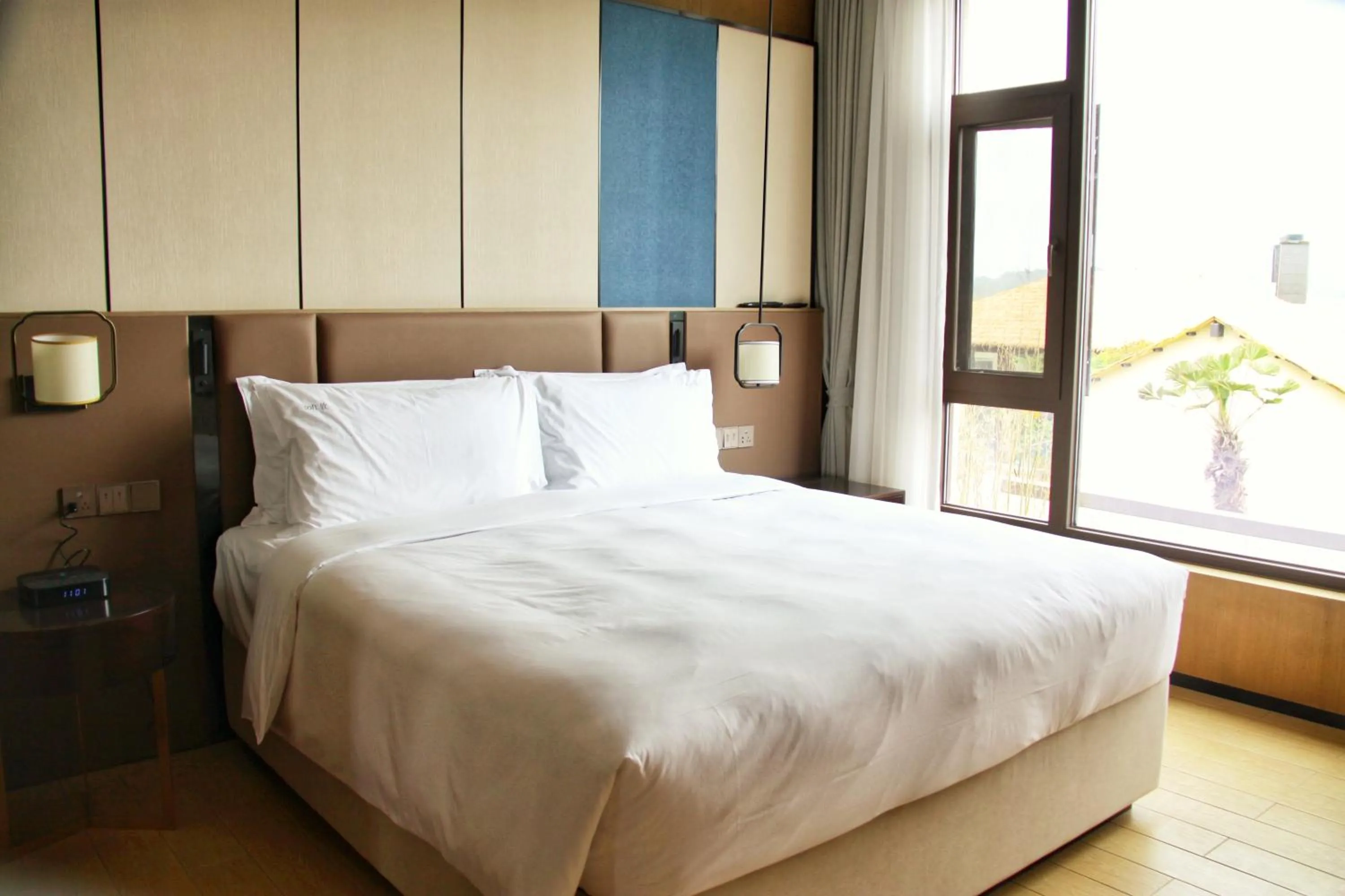 Bed in Holiday Inn Resort Maoshan Hot-Spring by IHG