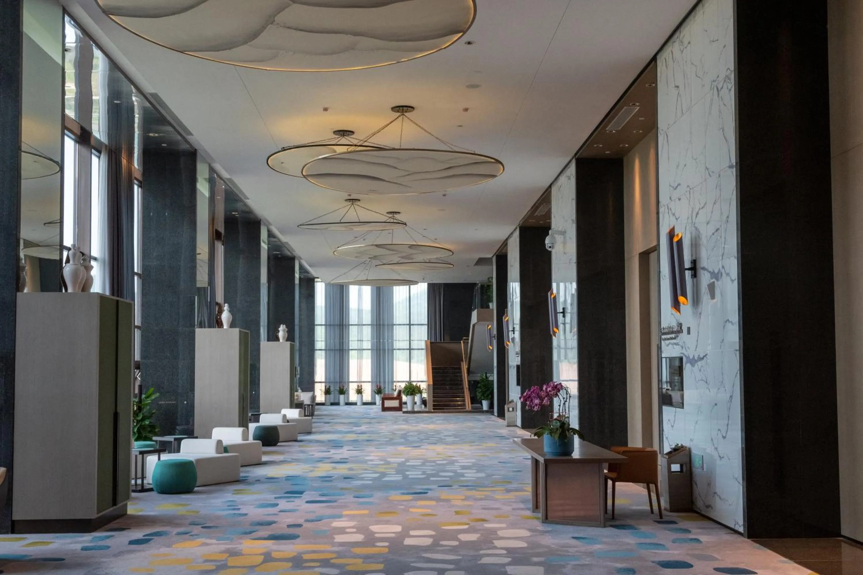 Meeting/conference room in Holiday Inn Resort Maoshan Hot-Spring by IHG