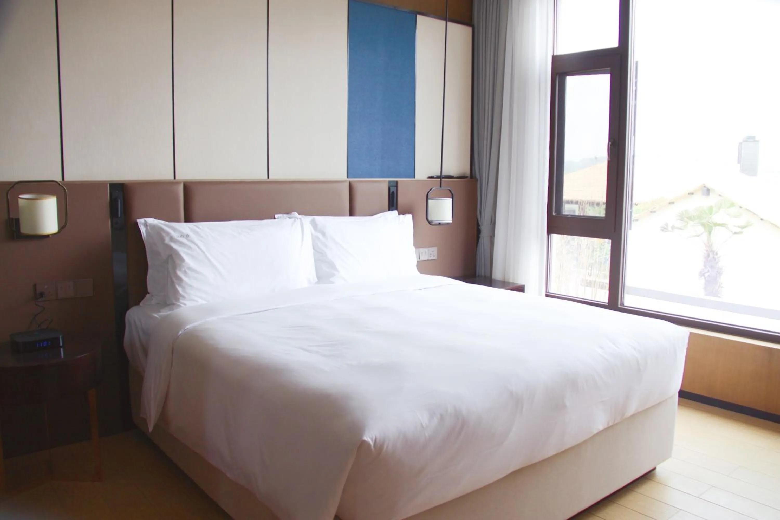 Bed in Holiday Inn Resort Maoshan Hot-Spring by IHG