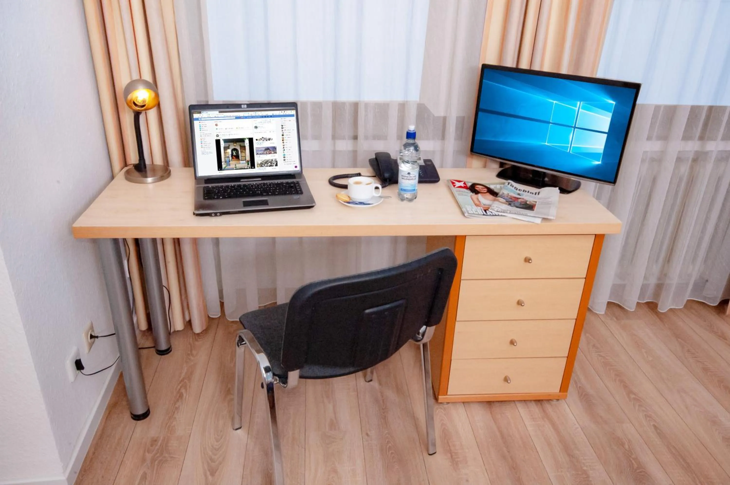 TV and multimedia in KEMPE Komfort Hotel