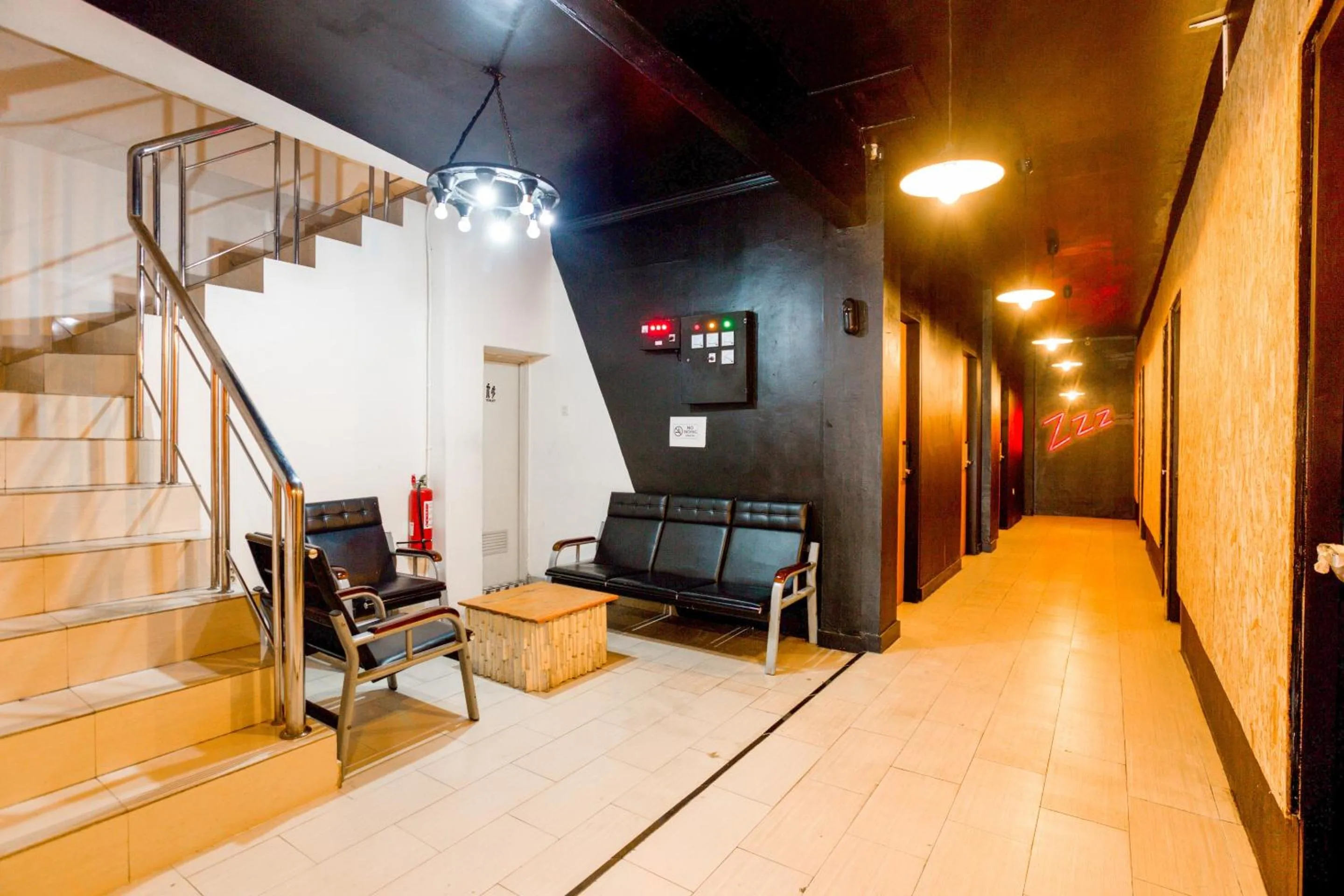 Area and facilities, Lobby/Reception in OYO 3785 Kemayoran Residence