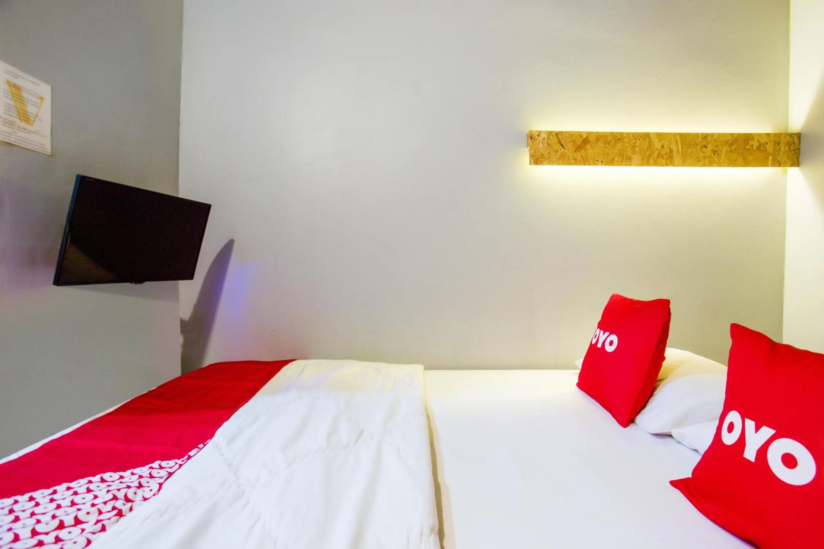 Bedroom in OYO 3785 Kemayoran Residence