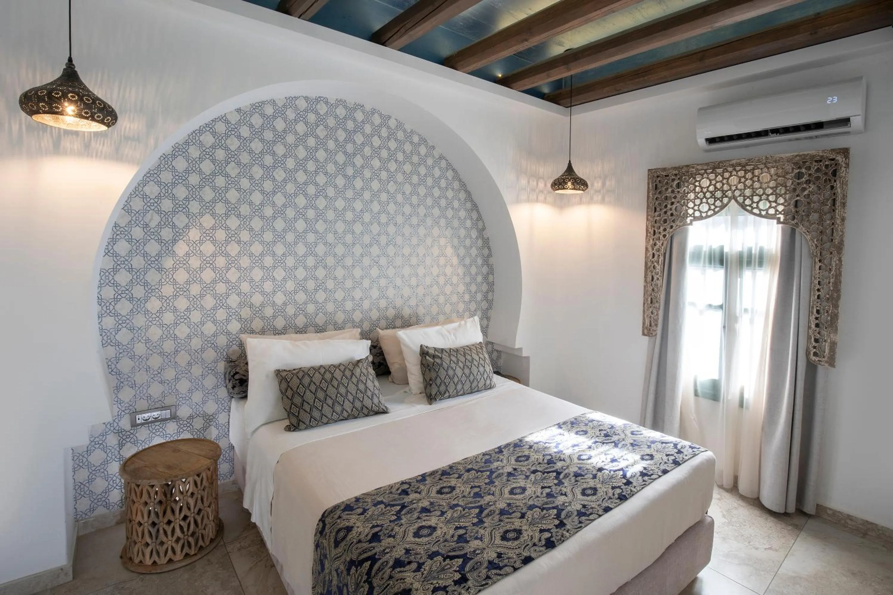 Bed in DECAN Concept Boutique Estate