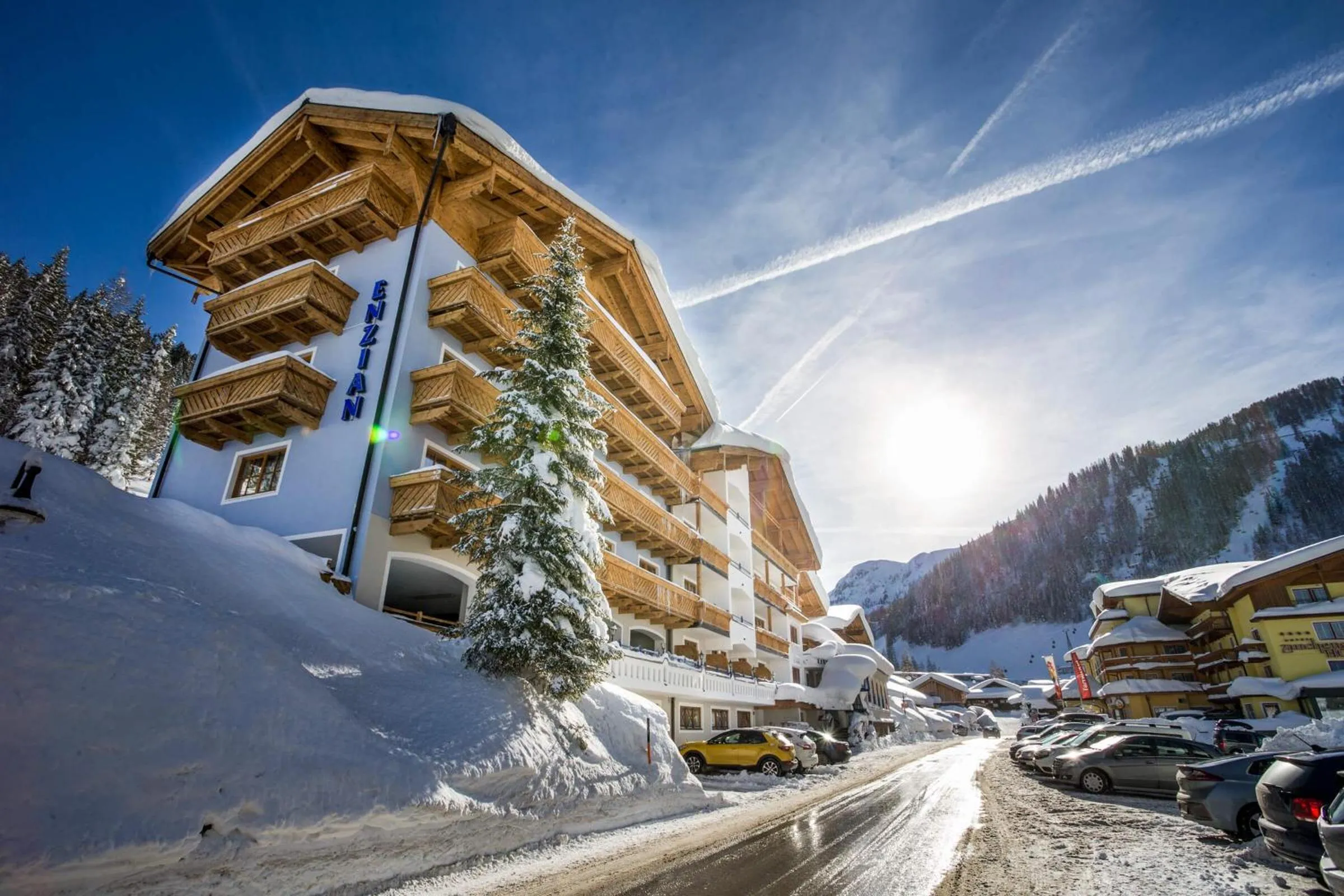 Facade/entrance in Hotel Enzian by Alpeffect Hotels