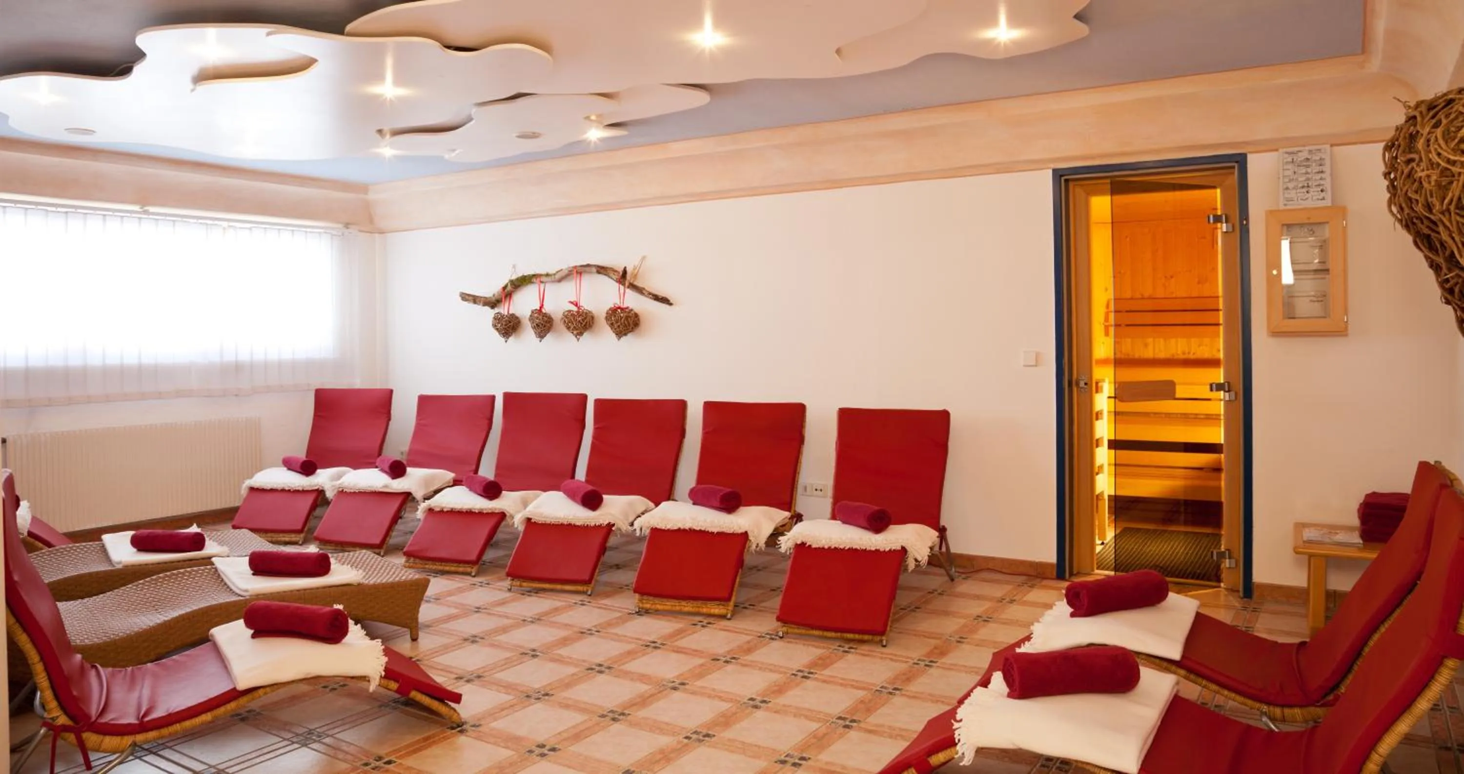 Spa and wellness centre/facilities in Hotel Enzian by Alpeffect Hotels