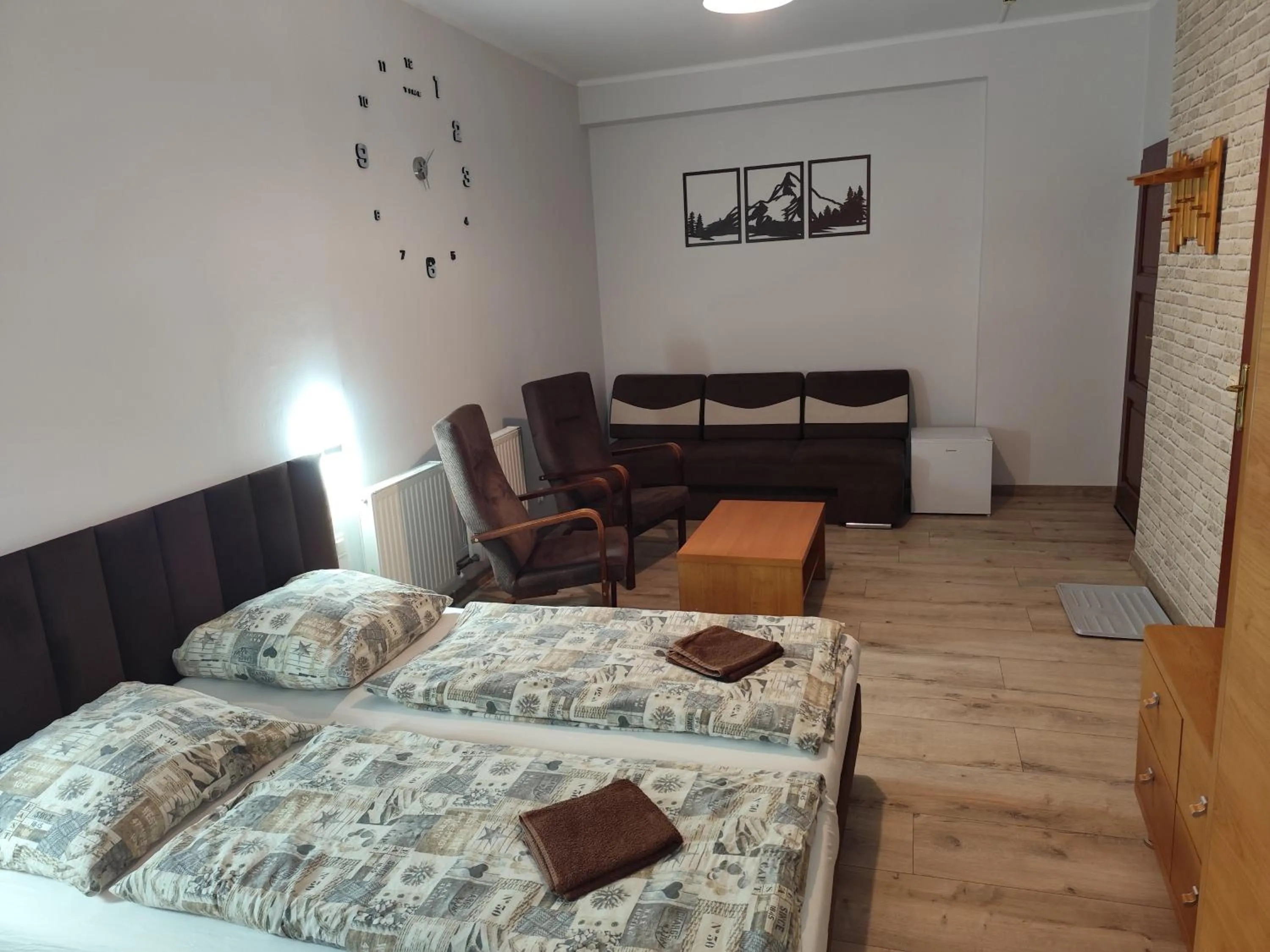 Photo of the whole room, Bed in Zajazd Kadar