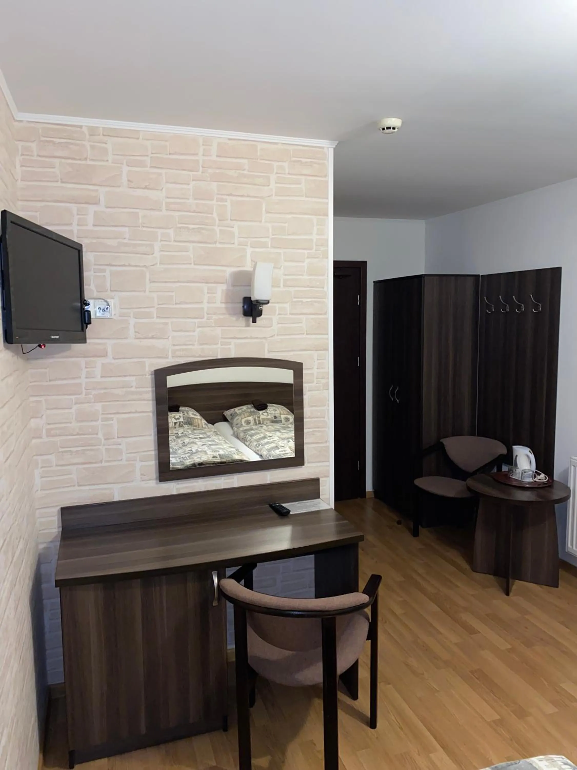 TV and multimedia in Zajazd Kadar