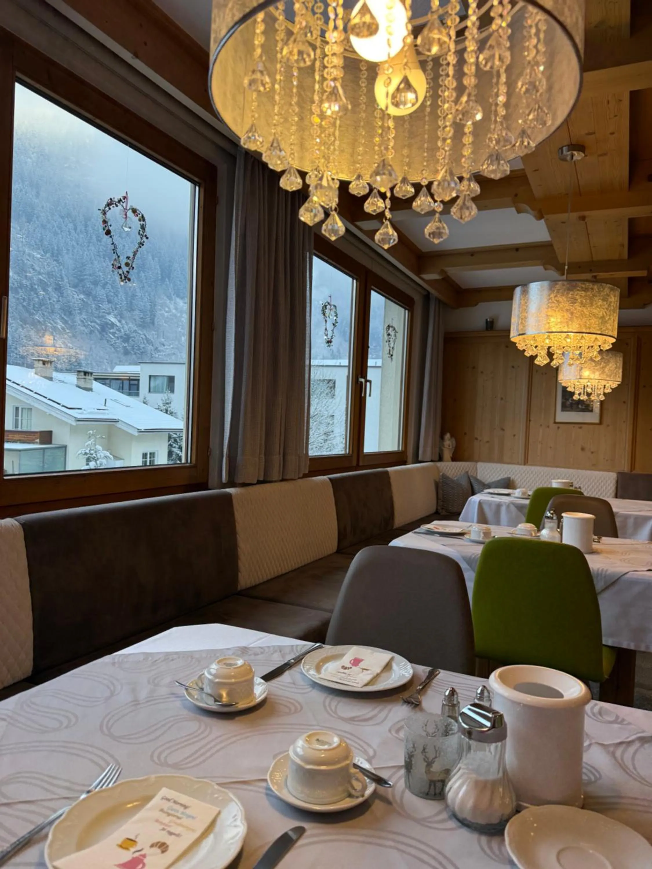 Breakfast in Hotel Garni Jennewein