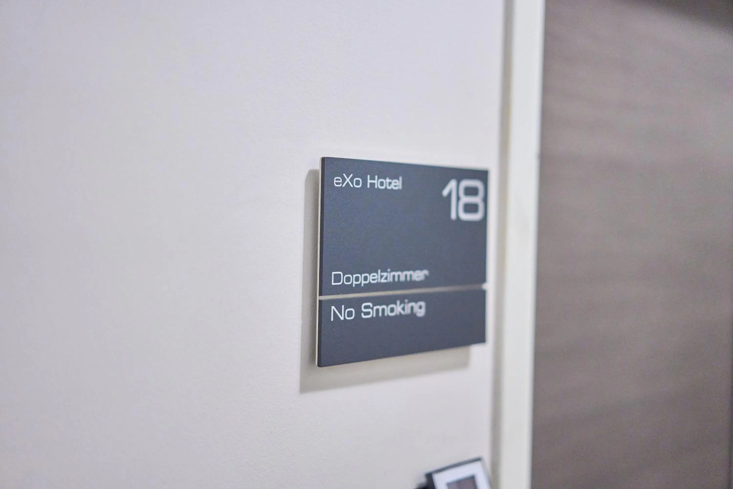 Photo of the whole room in eXo Boutique Hotel Mannheim - by SuperFly Hotels