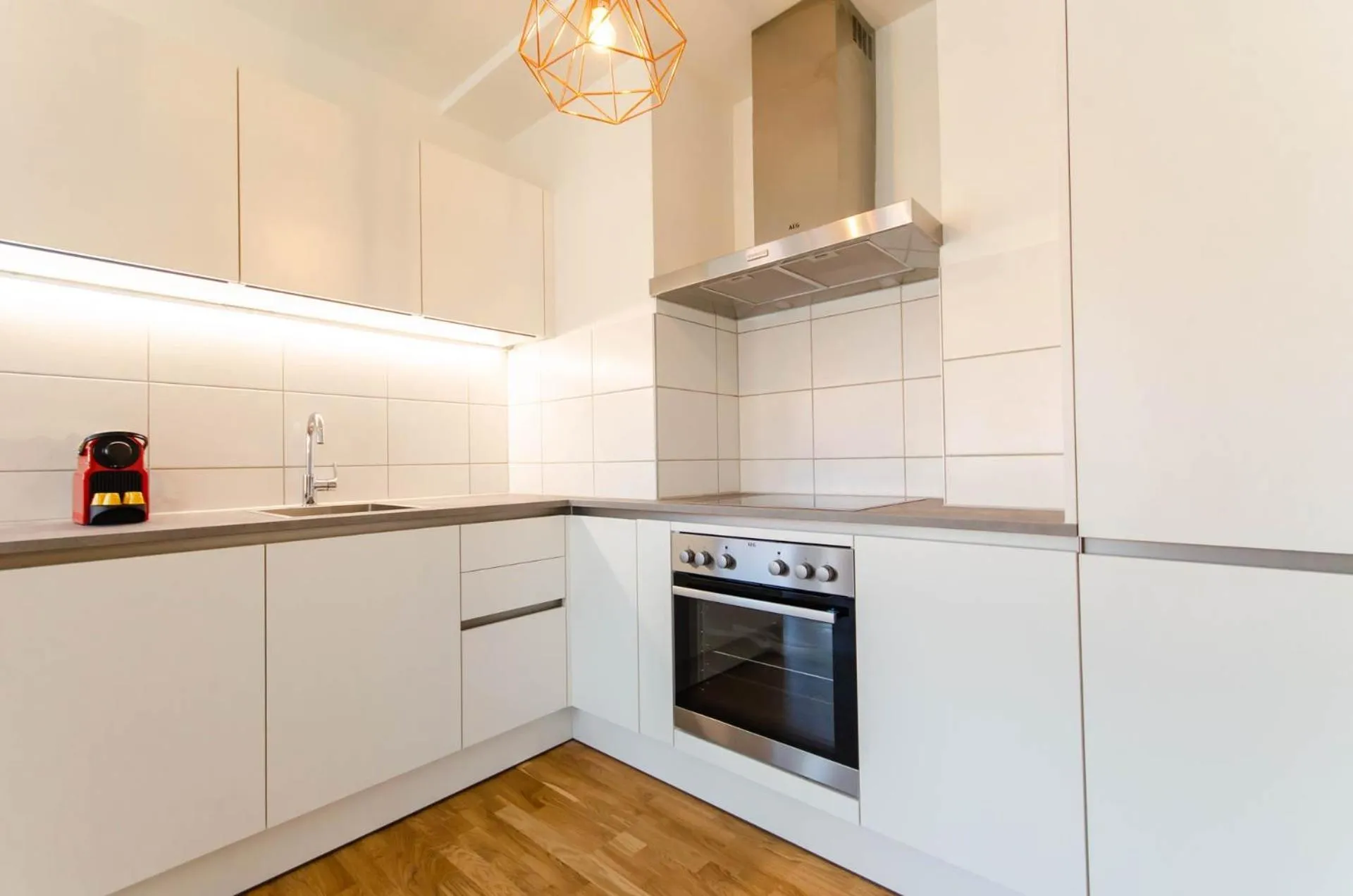 Coffee/tea facilities in Grand Quarters City Residence