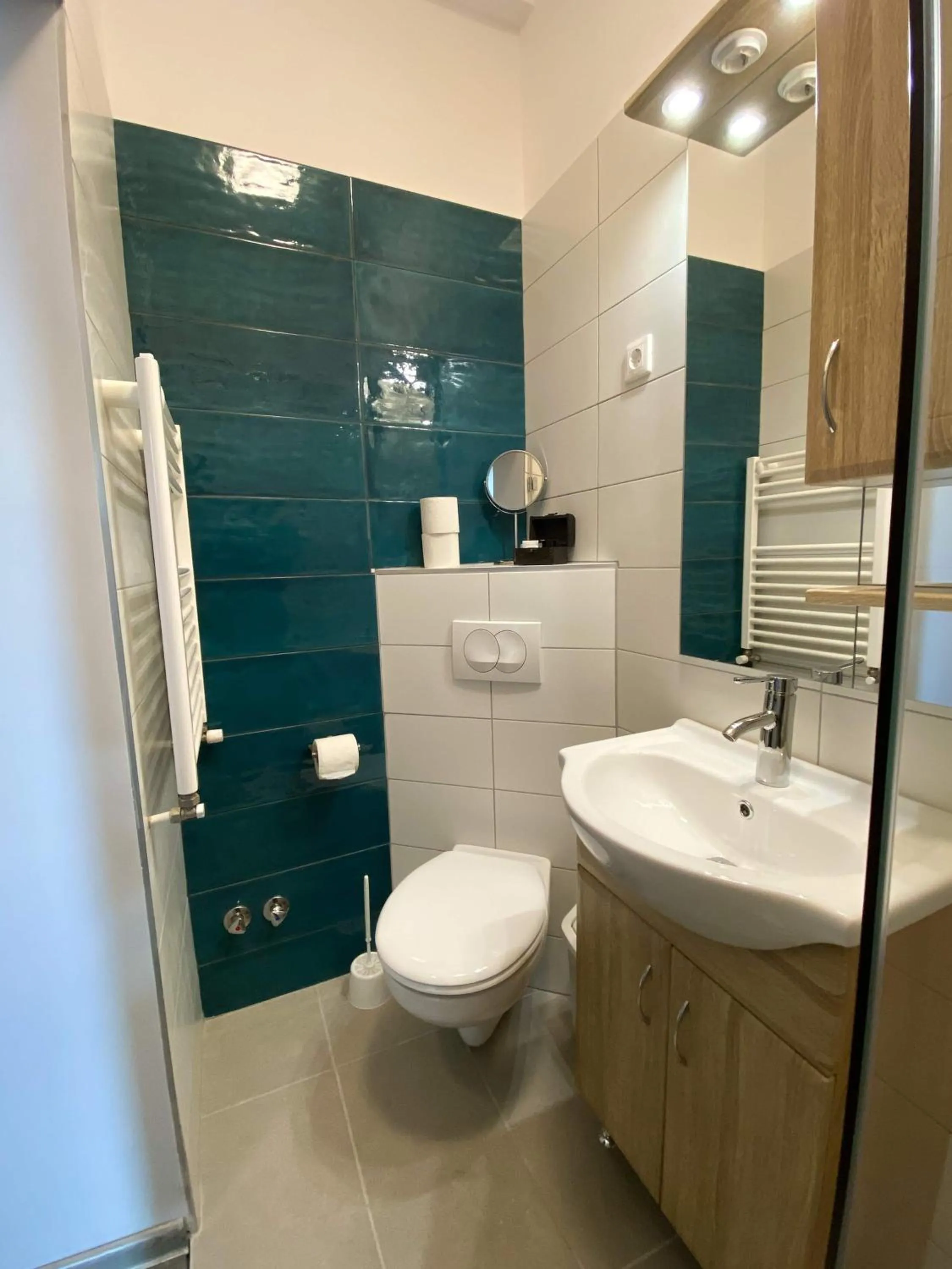 Bathroom in Kis Szieszta panzió