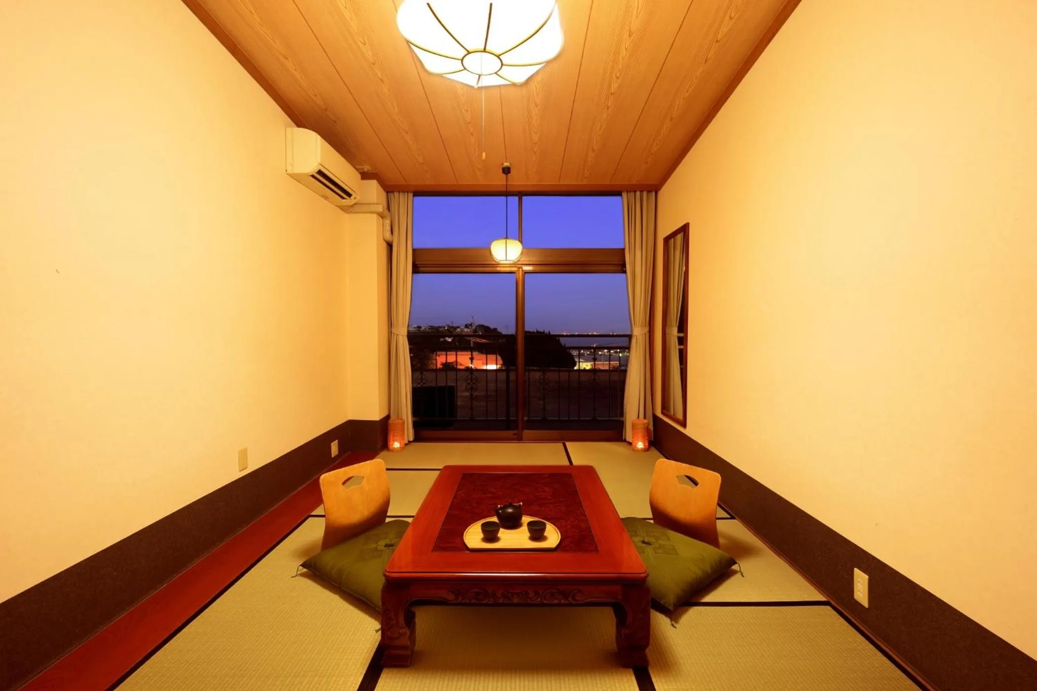 Photo of the whole room in Ooedo Onsen Monogatari Premium Hotel Fugetsu