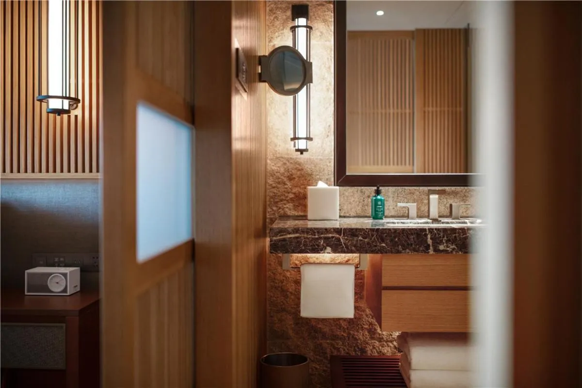 New World Qingyuan Hotel -formerly KHOS QINGYUAN