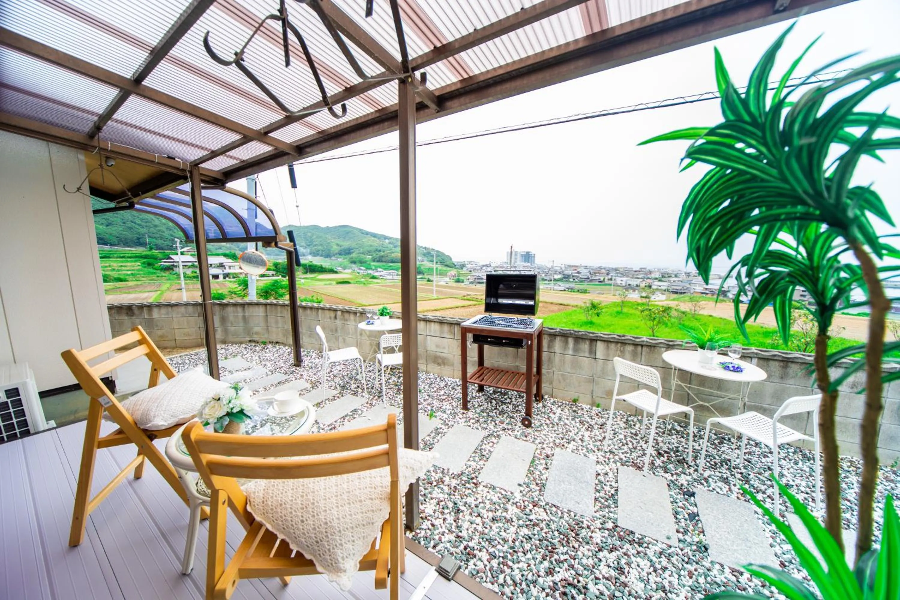 Awaji Central House in Kusumoto