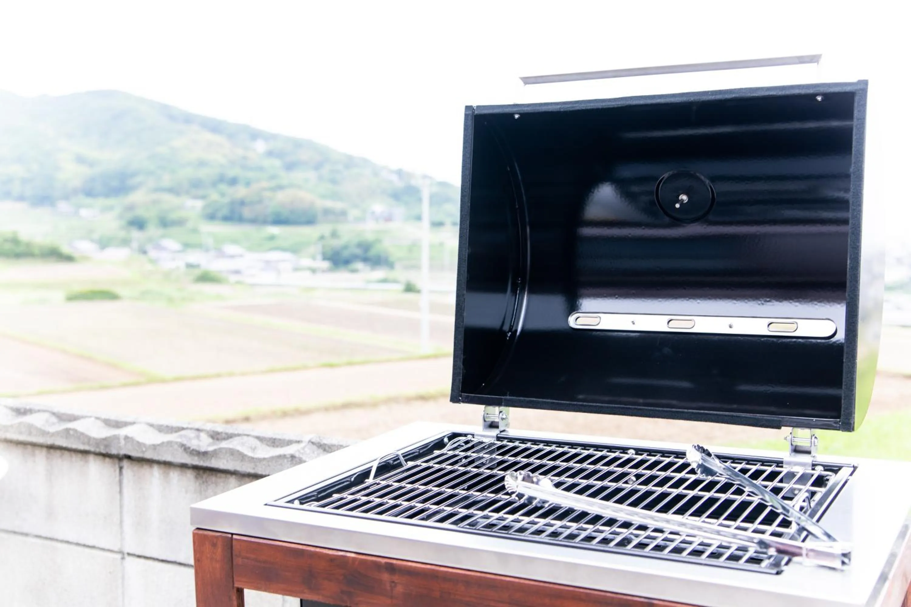 Awaji Central House in Kusumoto
