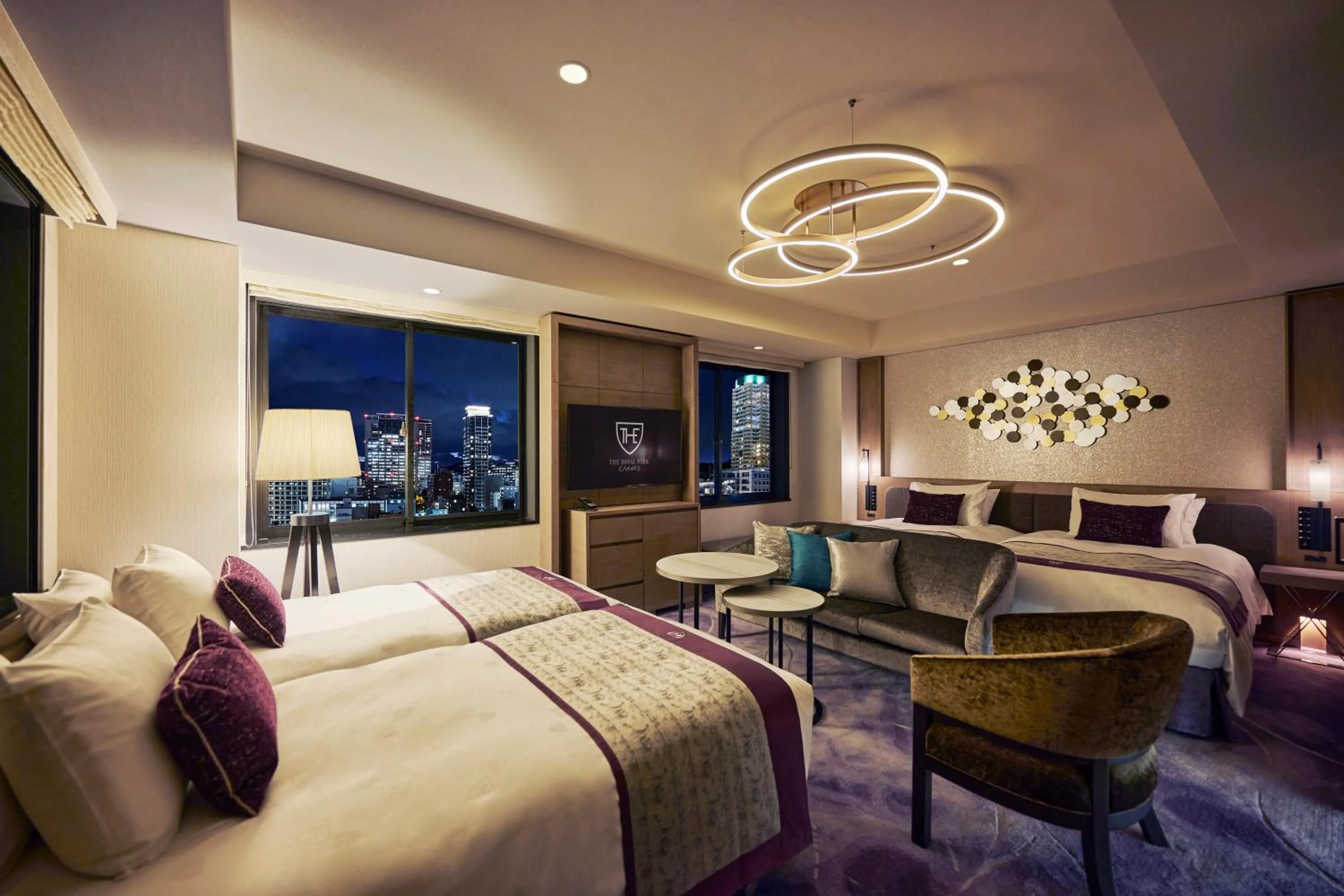 Bed in The Royal Park Canvas - Kobe Sannomiya