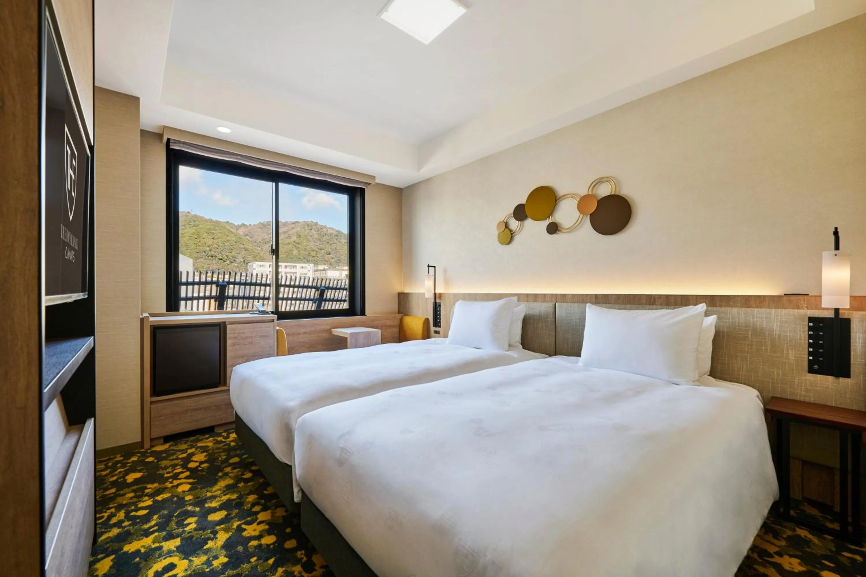 Photo of the whole room, Bed in The Royal Park Canvas - Kobe Sannomiya