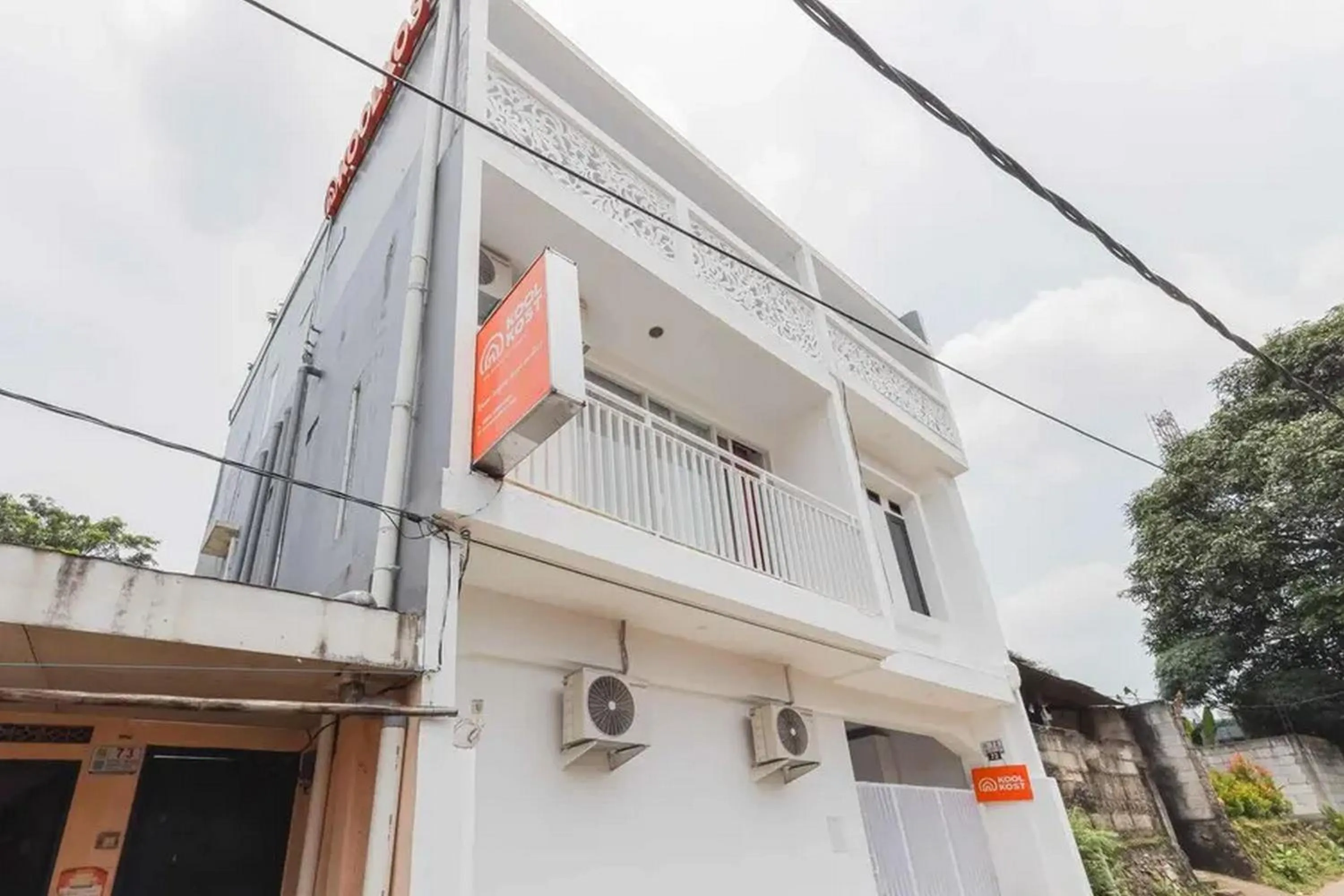 Property building in KoolKost Syariah near Bintaro Jaya Xchange