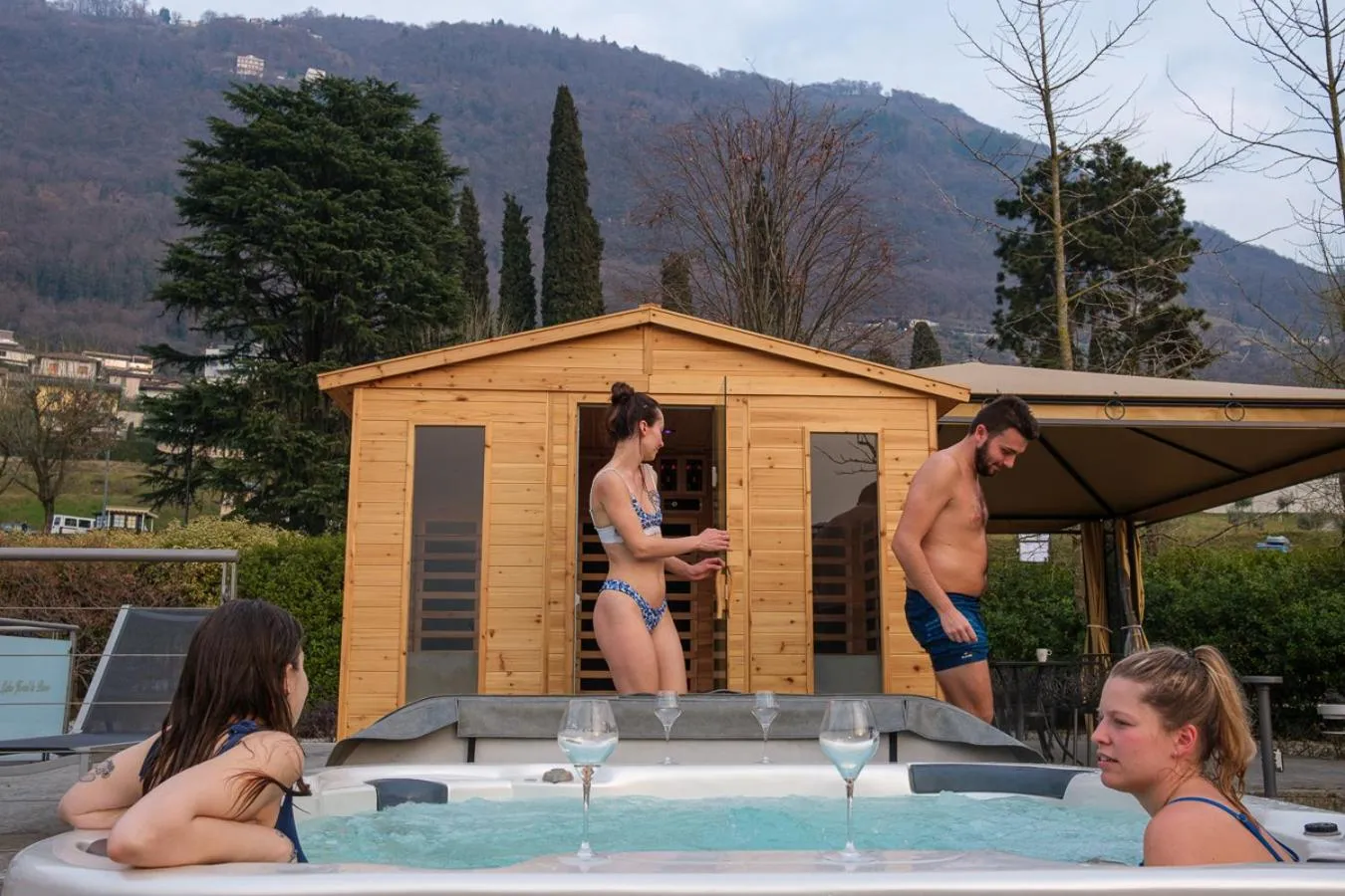 Sauna in Lake Hotel La Pieve