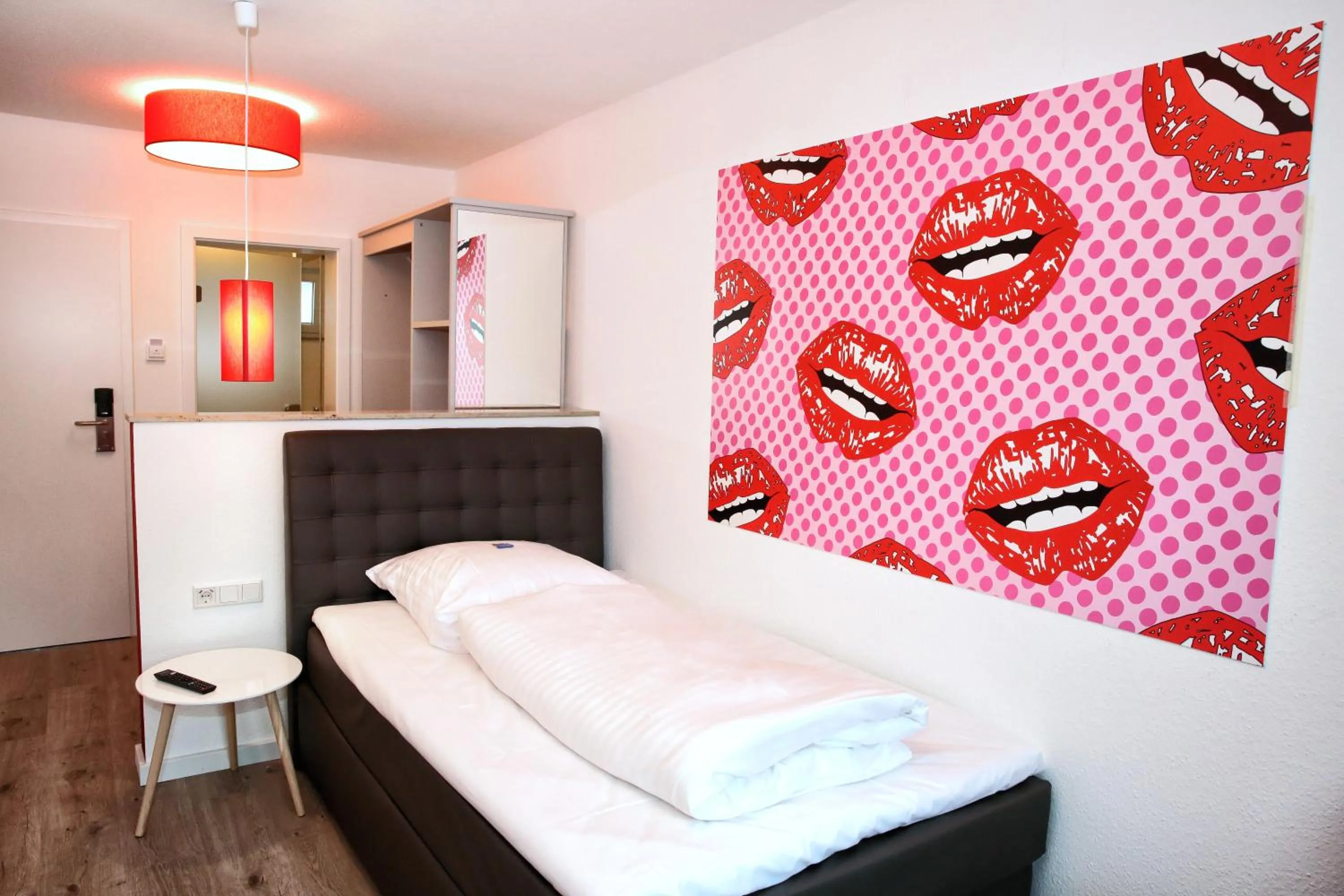 Bed in Hotel Apart GO25