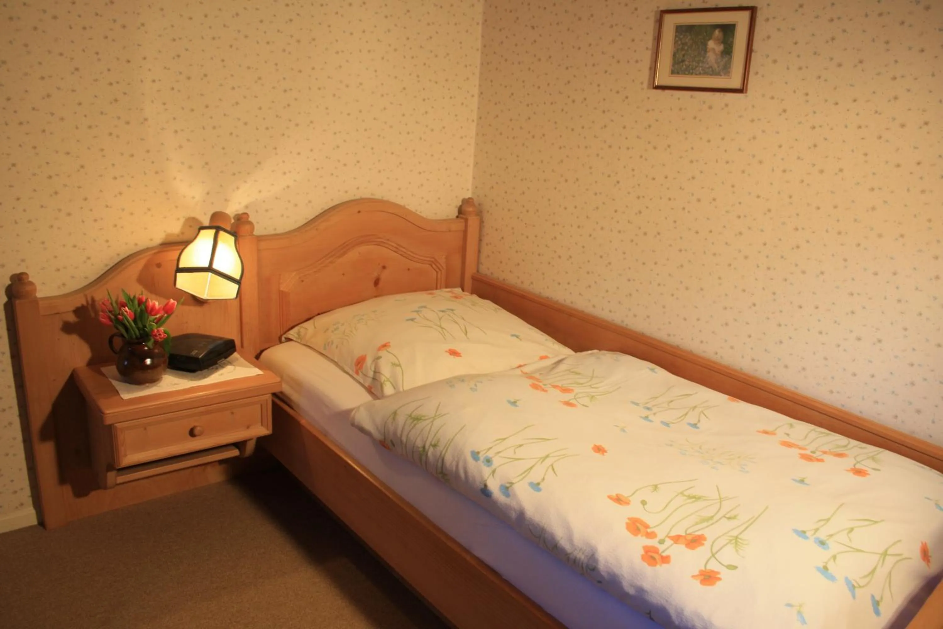 Photo of the whole room, Bed in Landhaus Tipp