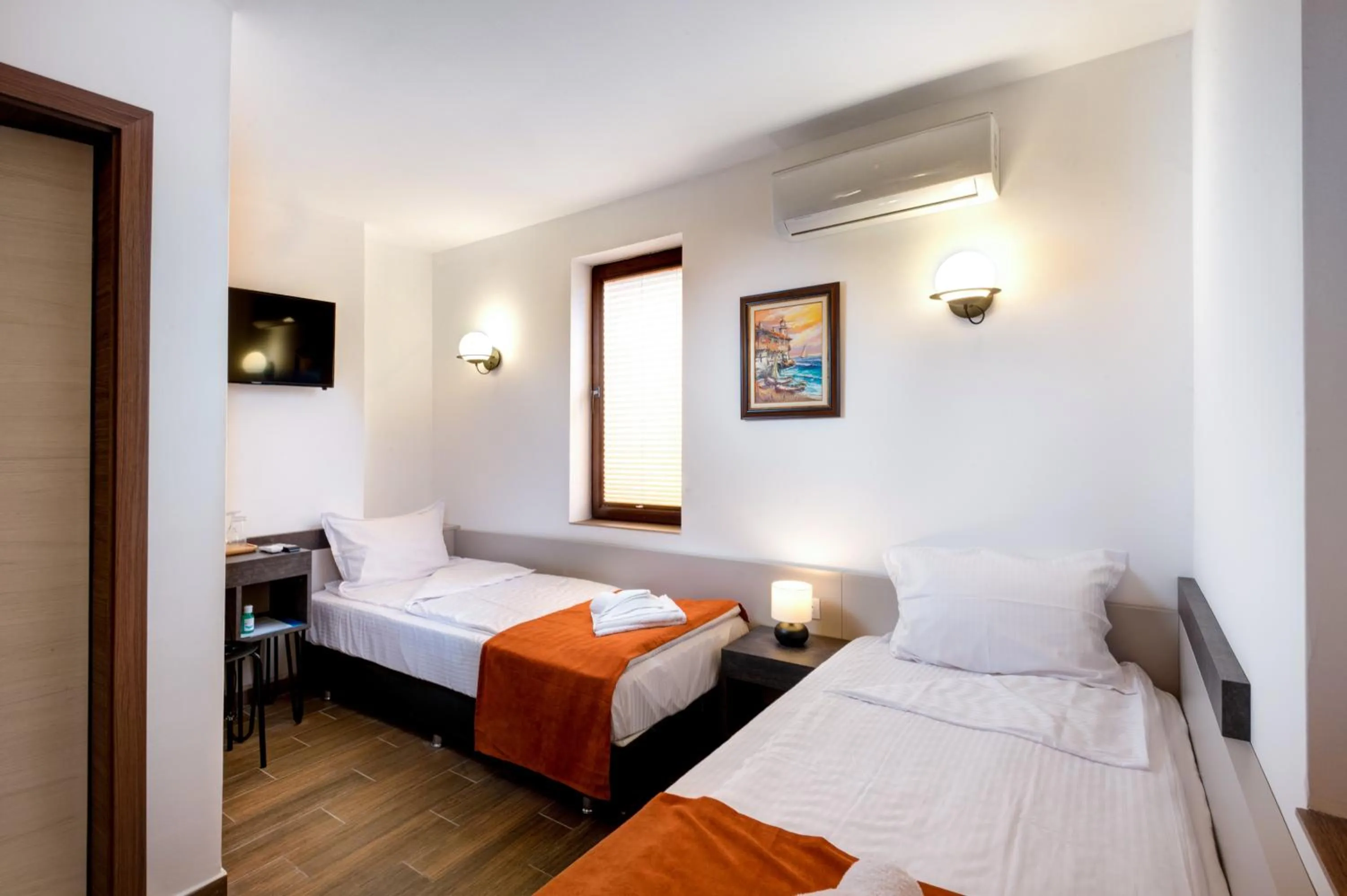 Bed in Panorama Blue Family Hotel and Free parking